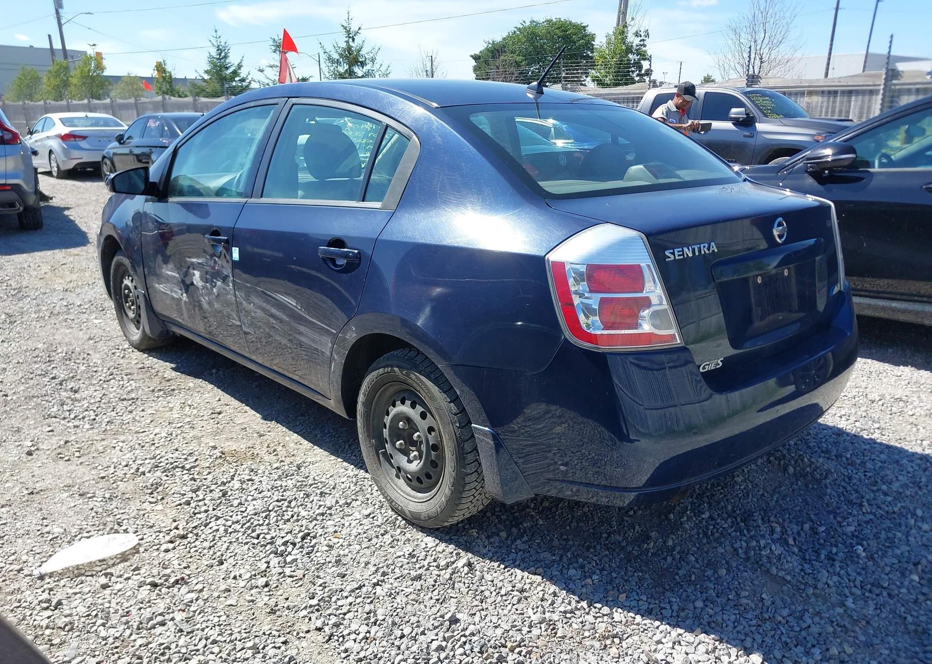 2009 NISSAN SENTRA 2.0