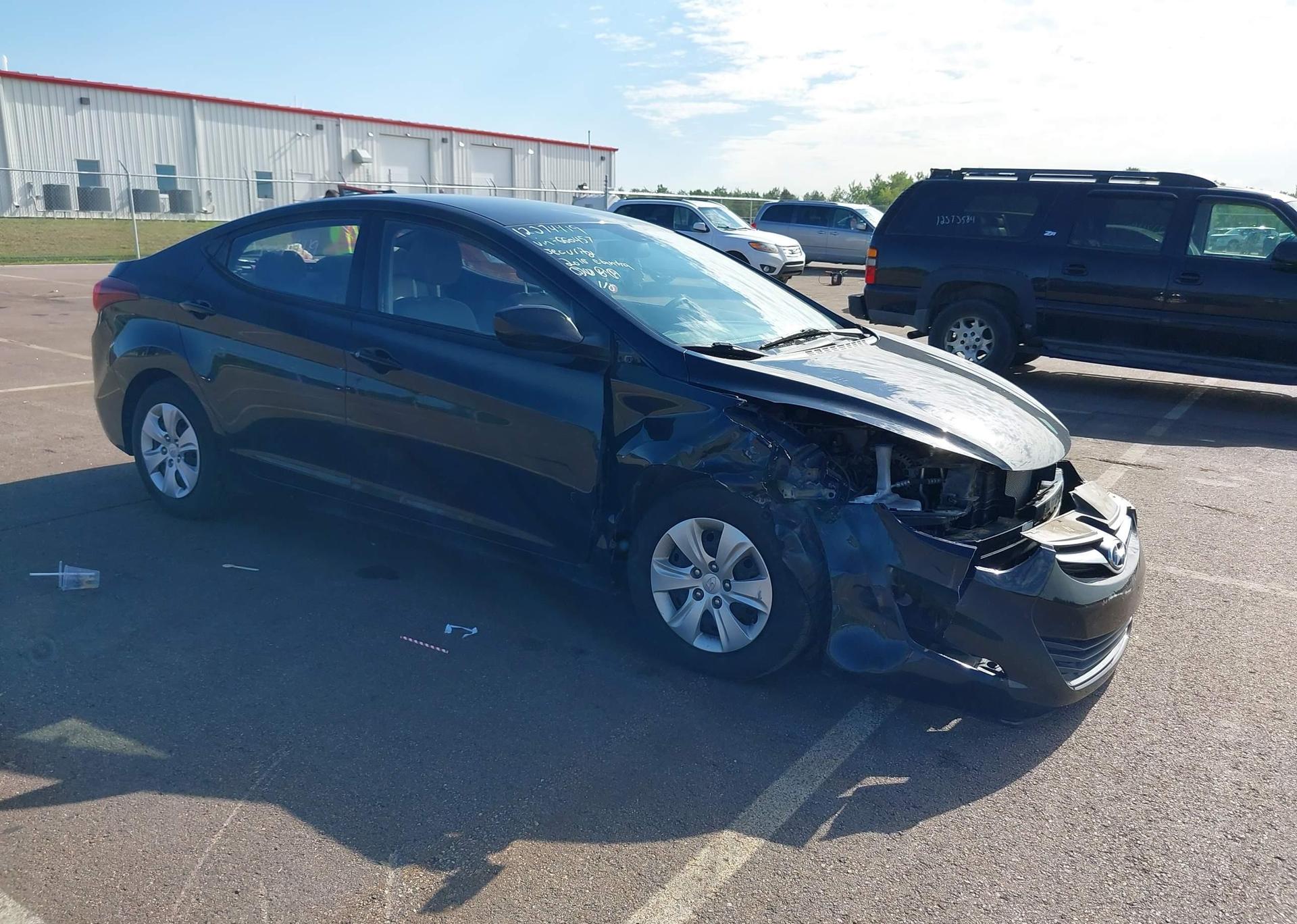 2016 HYUNDAI ELANTRA L+
