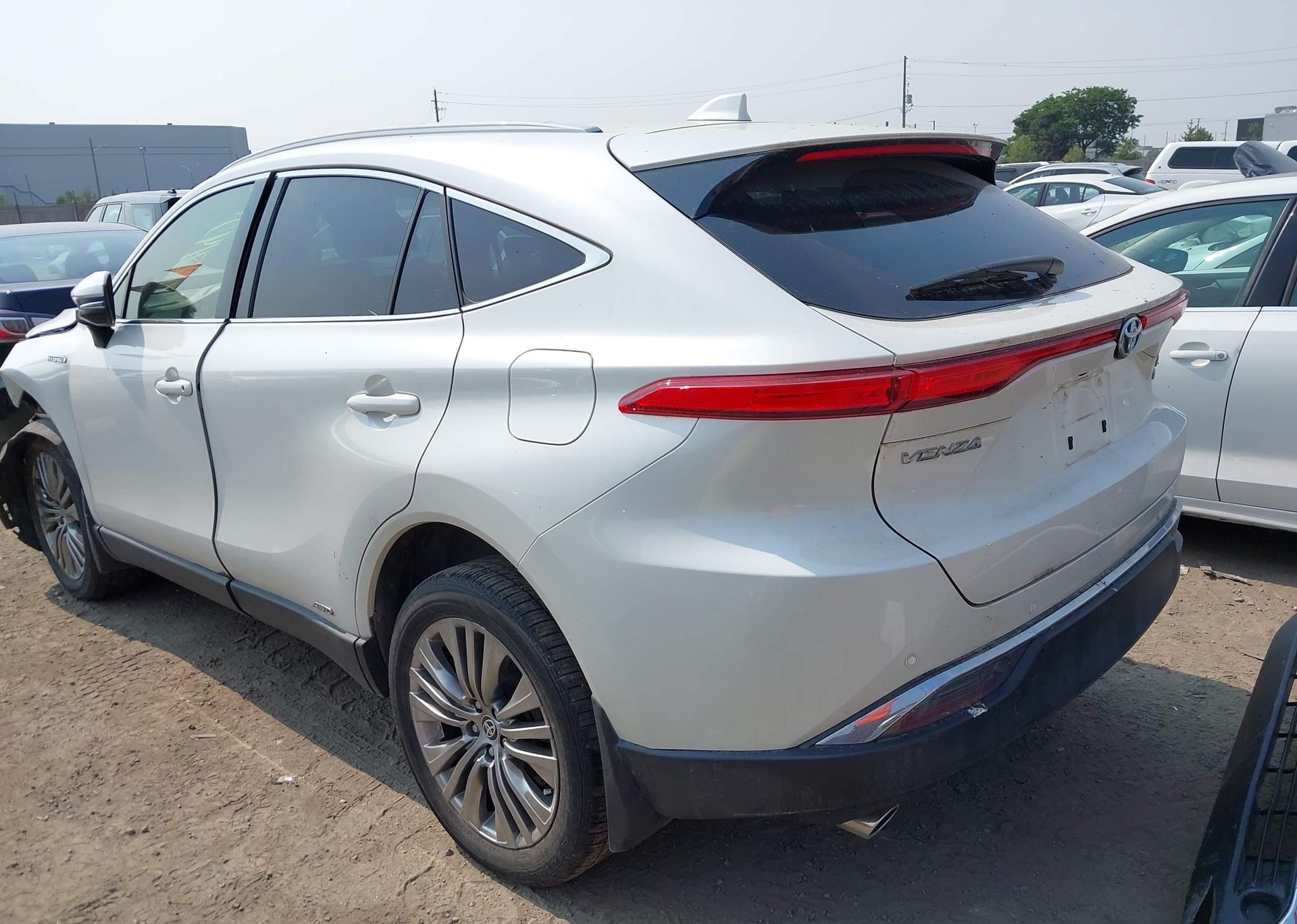 2021 TOYOTA VENZA XLE