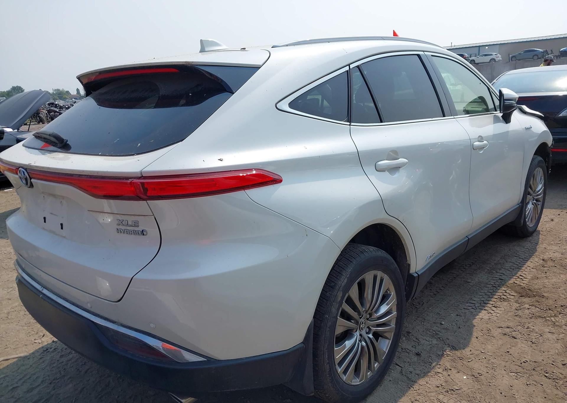 2021 TOYOTA VENZA XLE