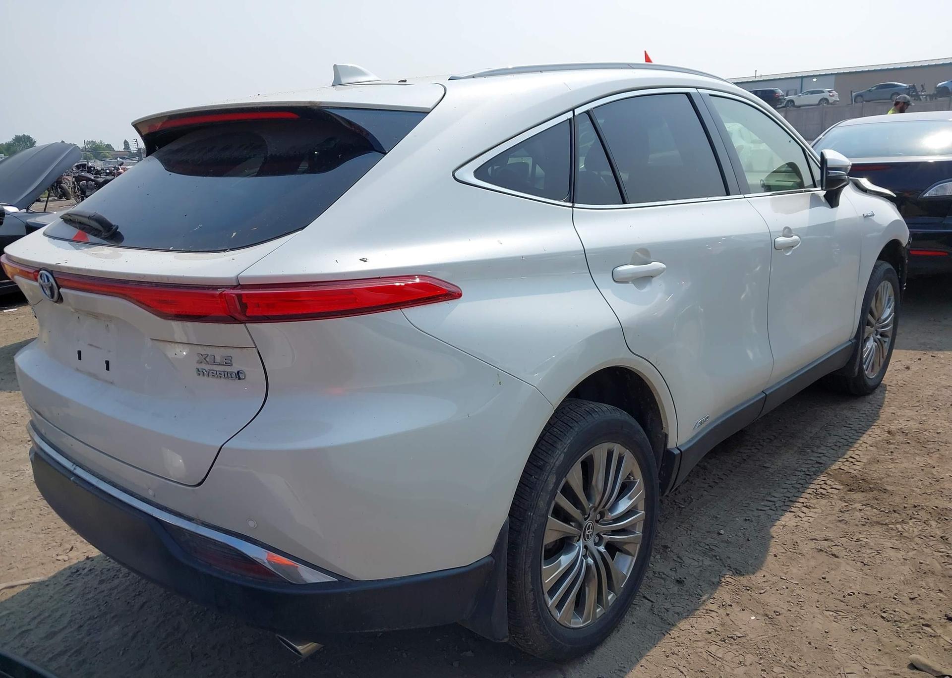 2021 TOYOTA VENZA XLE