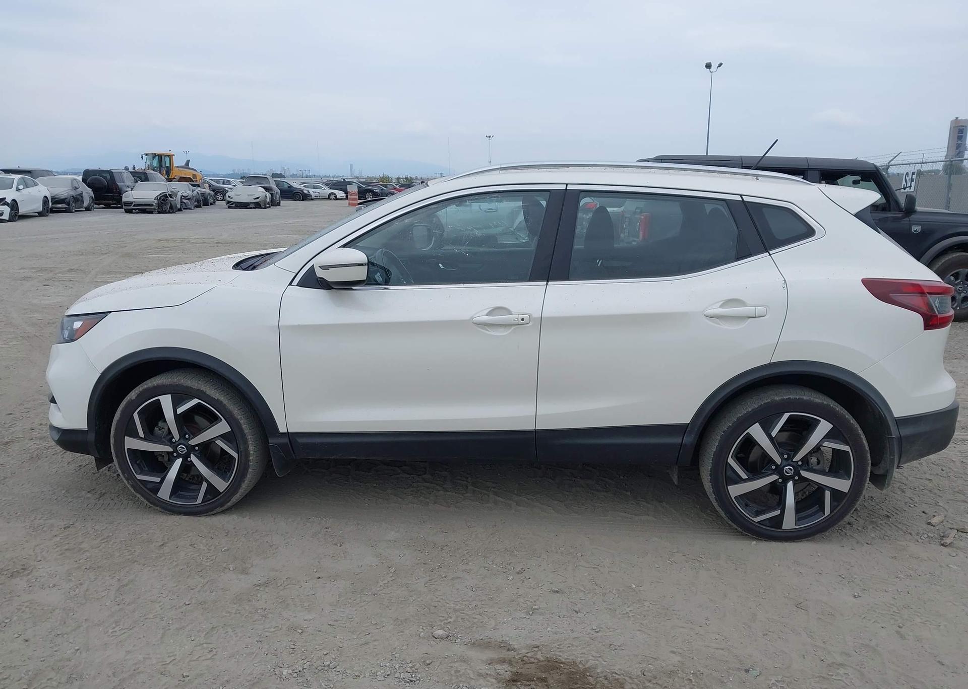 2023 NISSAN QASHQAI SV