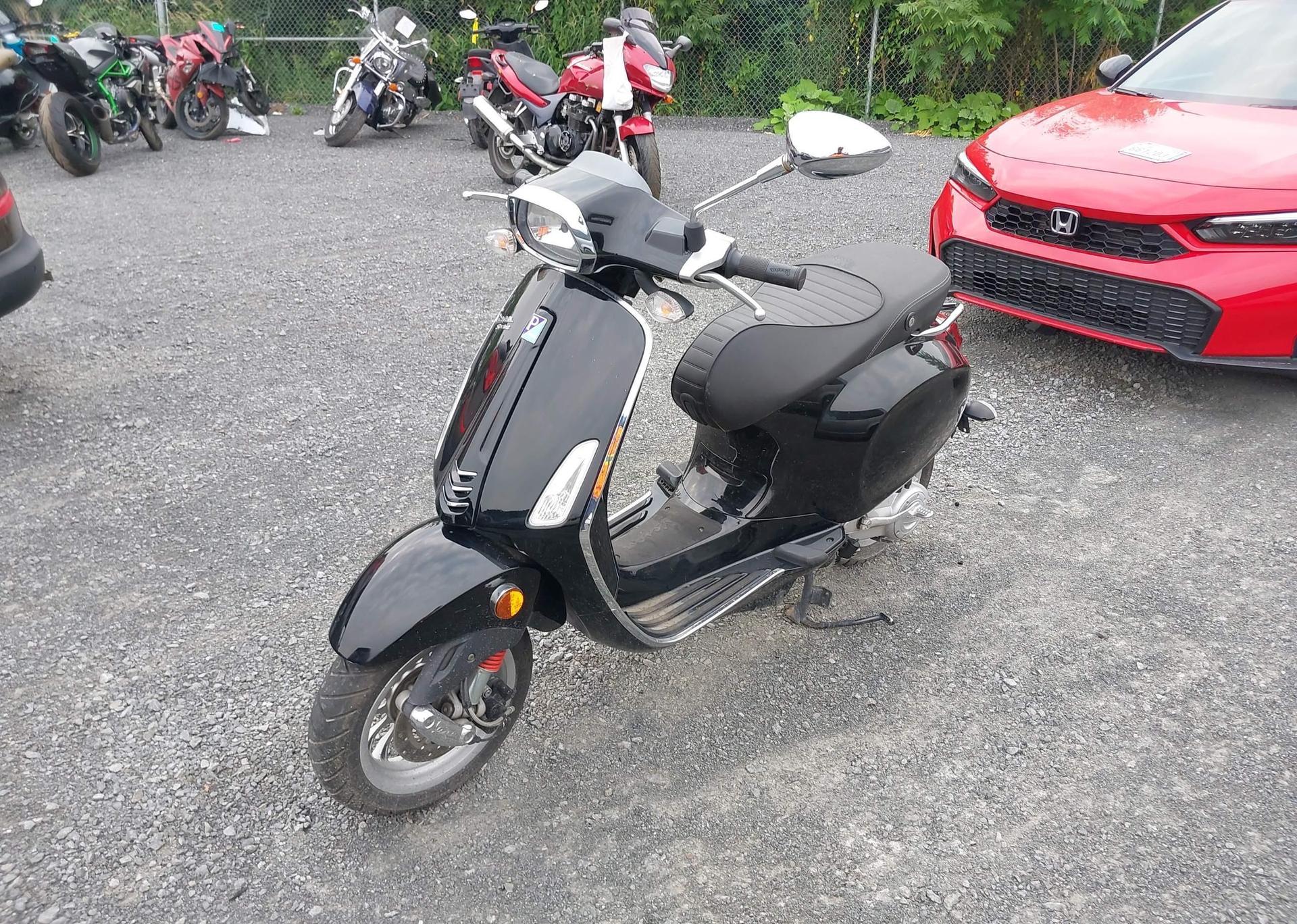 2017 VESPA PRIMAVERA 50 4V IE