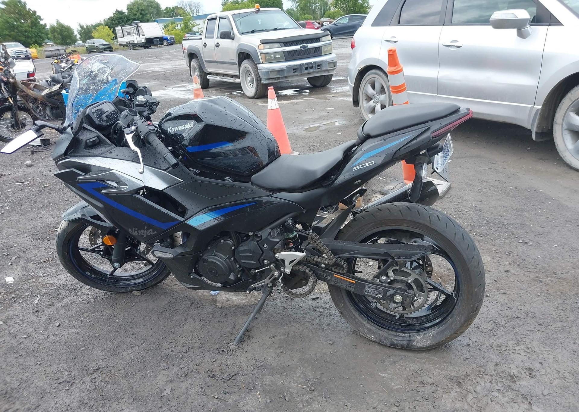 2025 KAWASAKI EX500 A