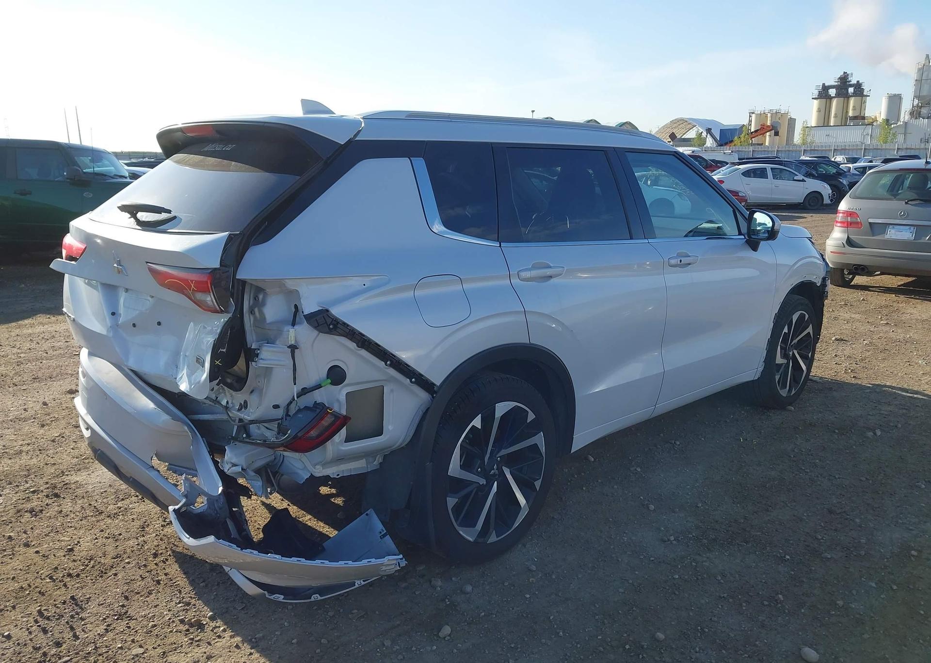 2024 MITSUBISHI OUTLANDER GT