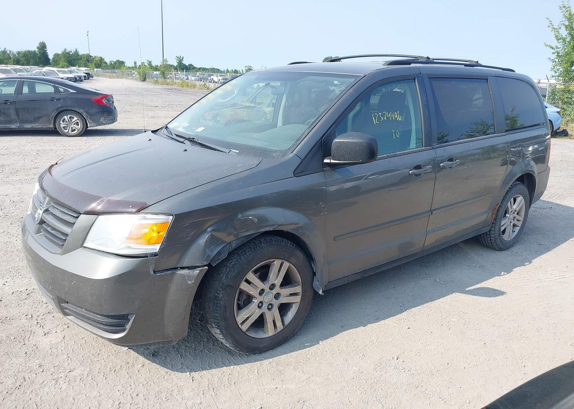 2010 DODGE GRAND CARAVAN SE