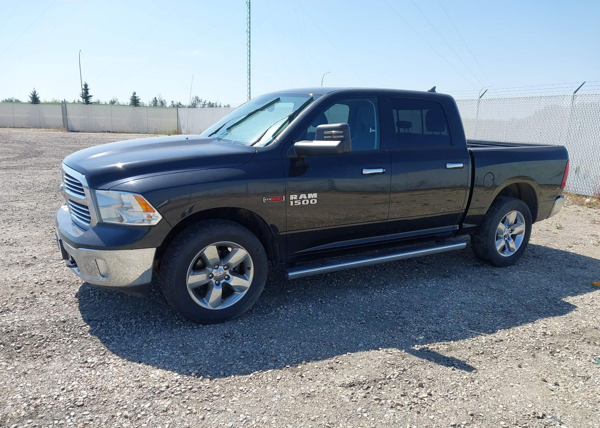 2018 RAM 1500 SLT