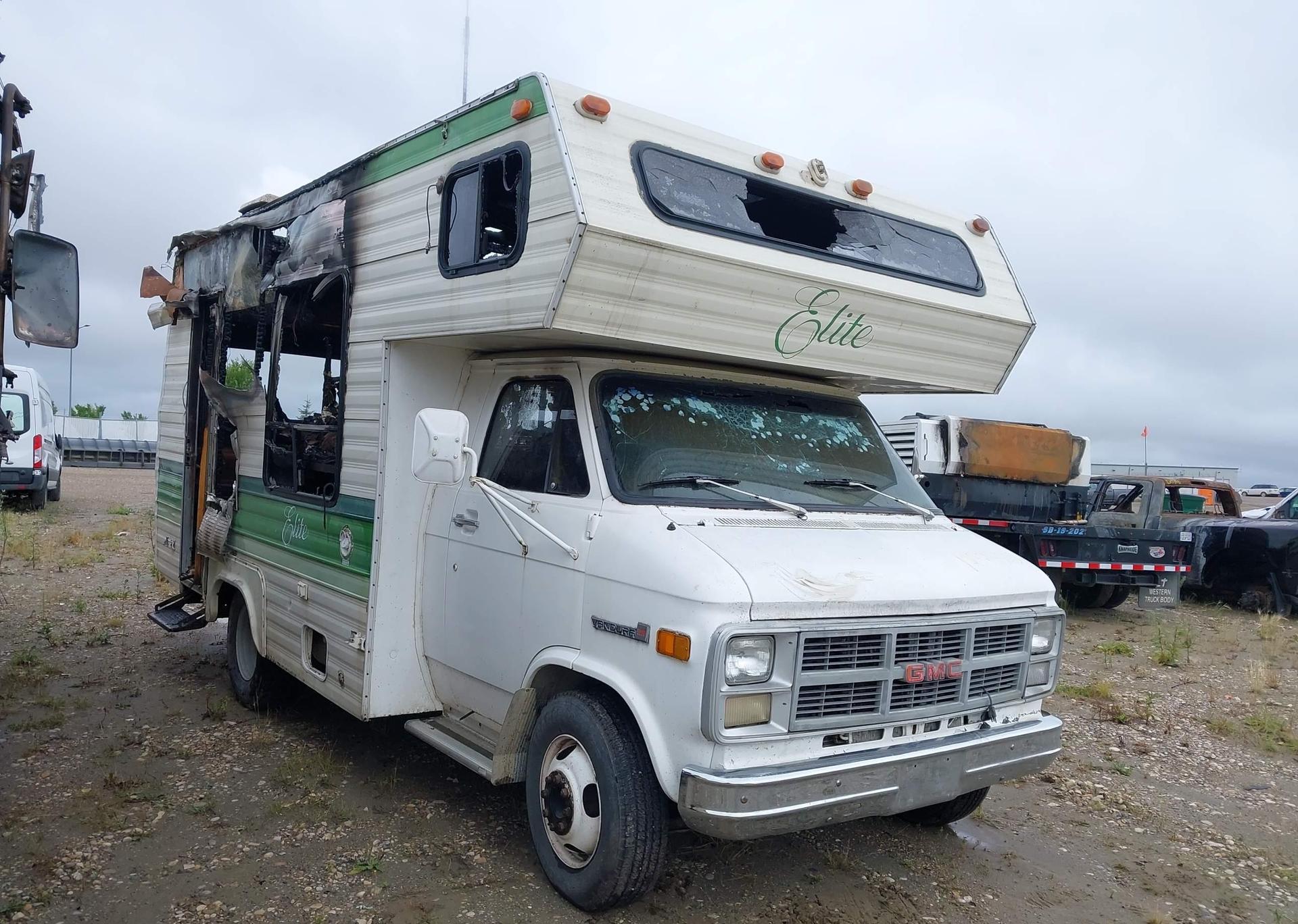 1984 GMC CUTAWAY VAN G3500