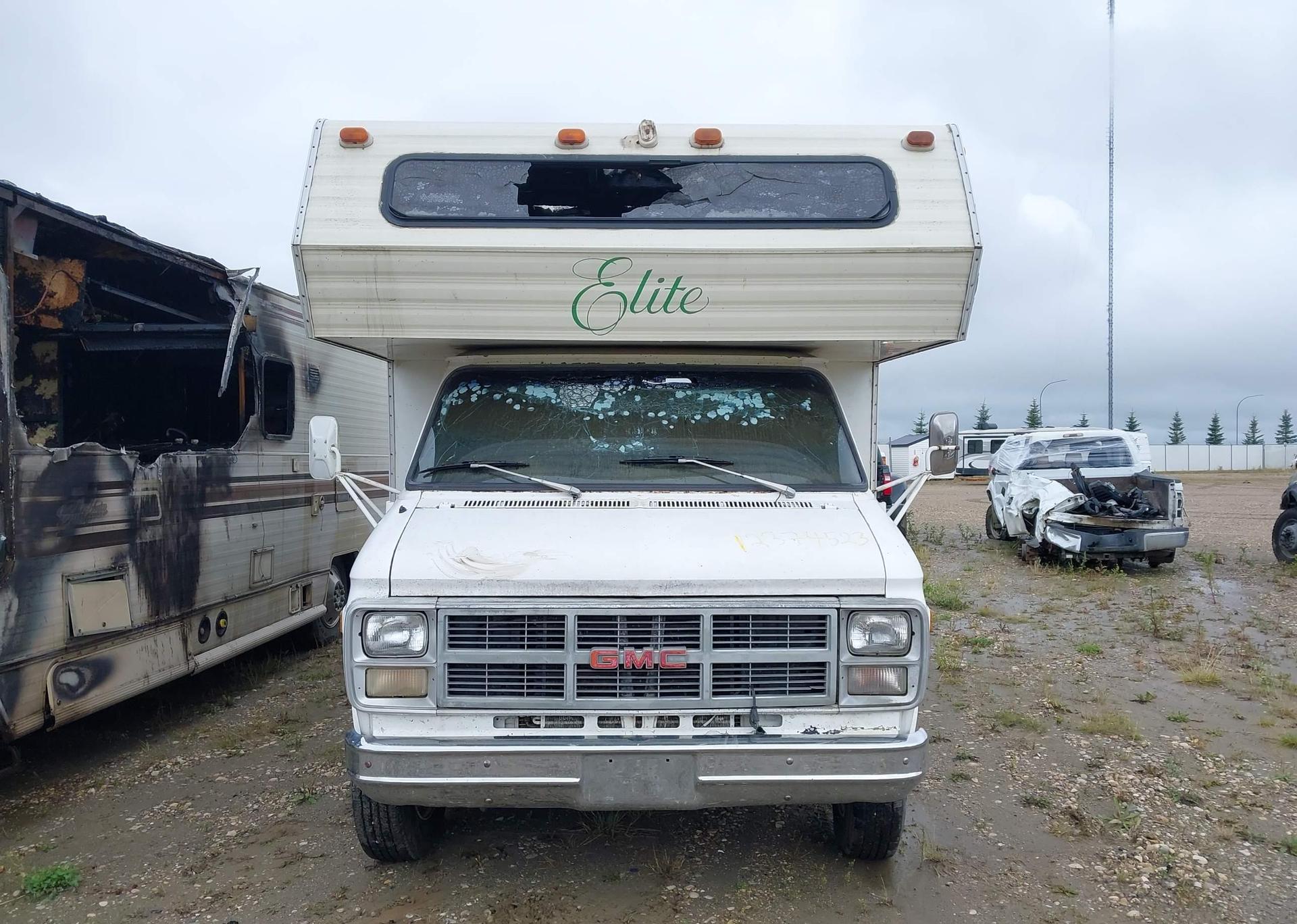 1984 GMC CUTAWAY VAN G3500