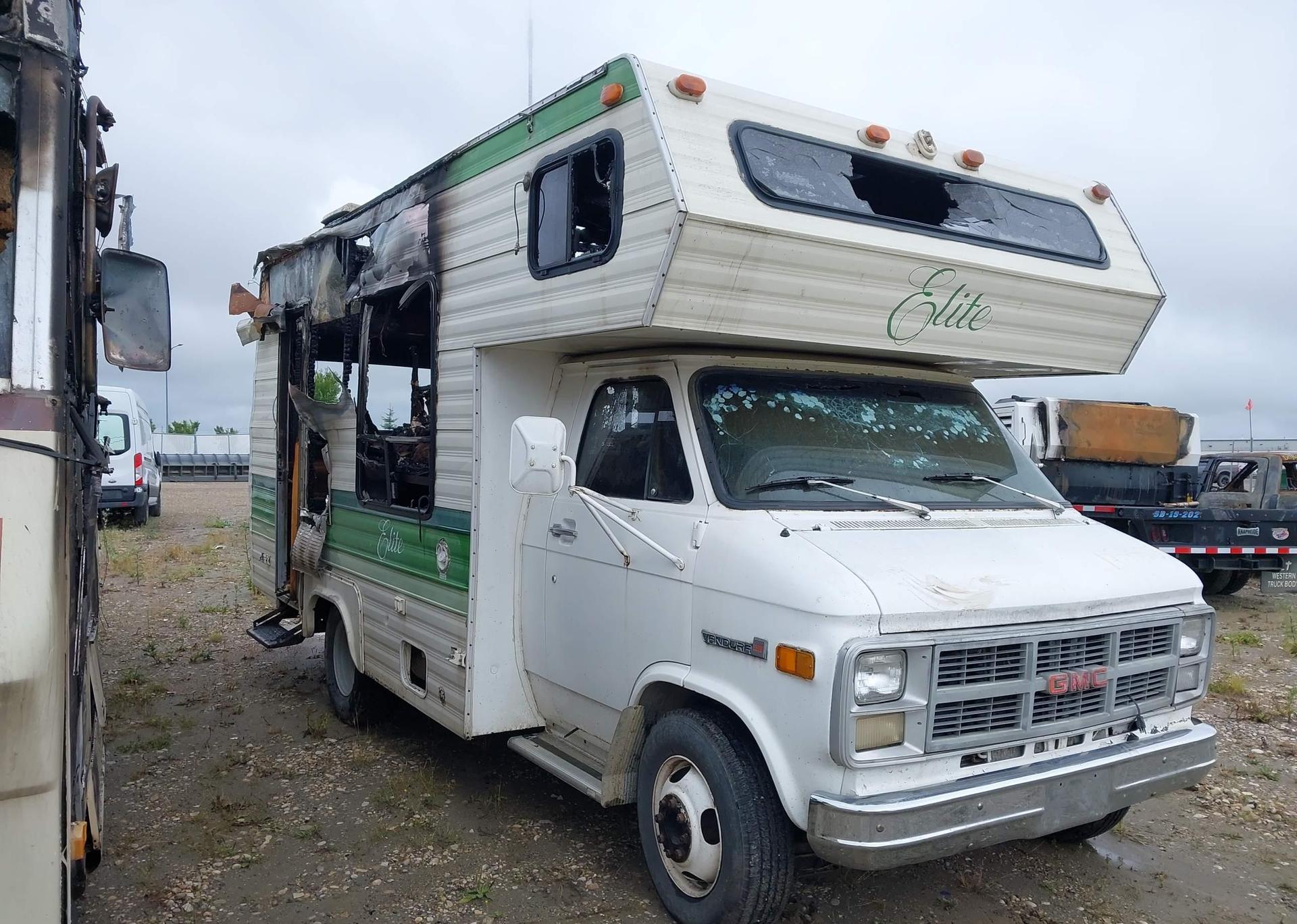 1984 GMC CUTAWAY VAN G3500