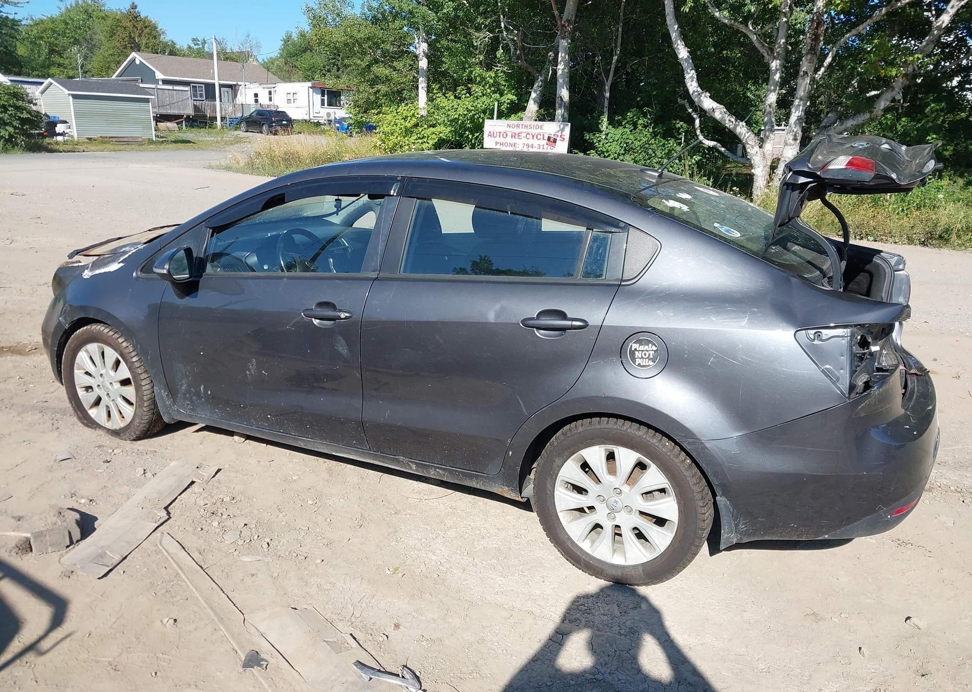 2014 KIA RIO EX