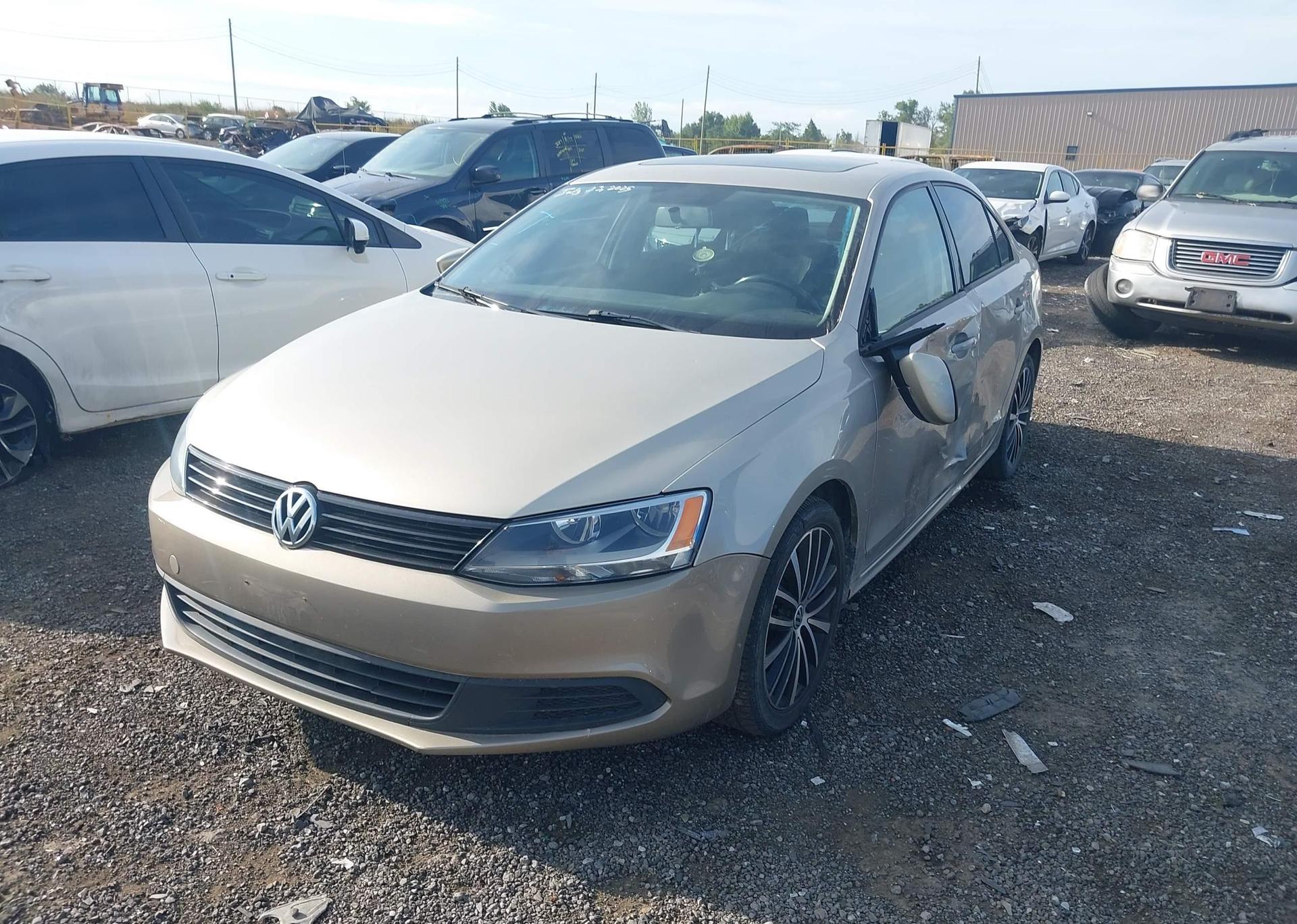 2013 VOLKSWAGEN JETTA 2.0L COMFORTLINE