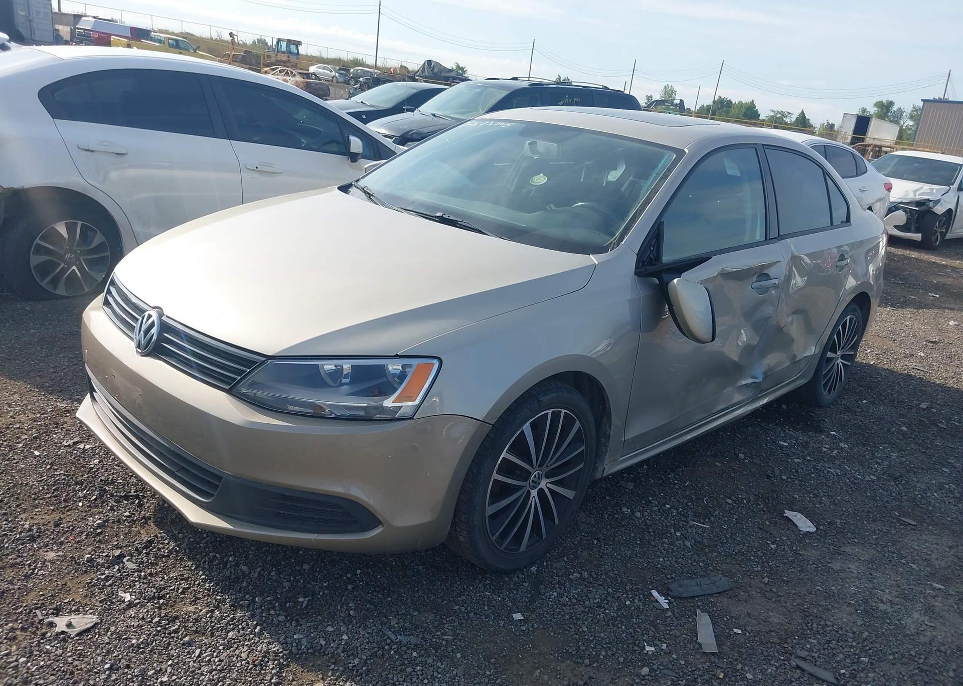 2013 VOLKSWAGEN JETTA 2.0L COMFORTLINE