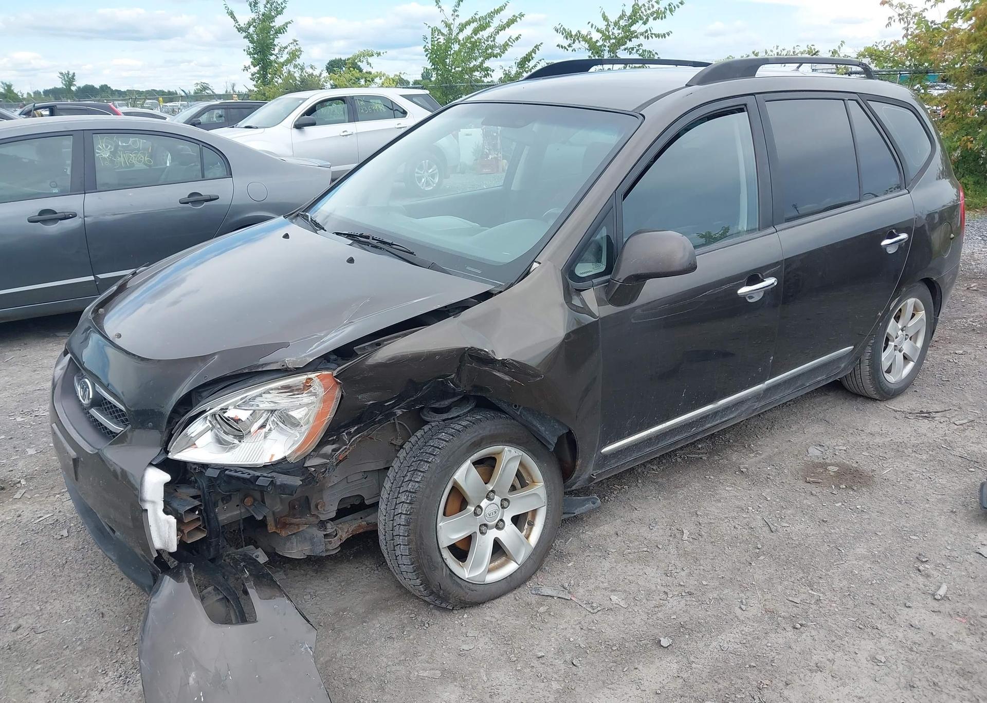 2009 KIA RONDO EX