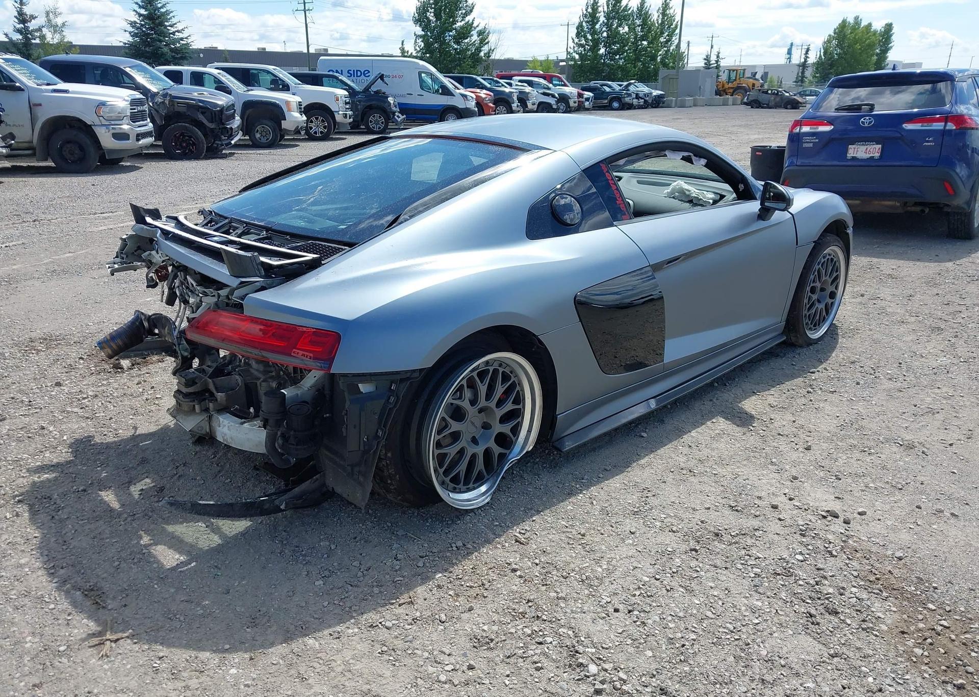 2017 AUDI R8 5.2 QUATTRO