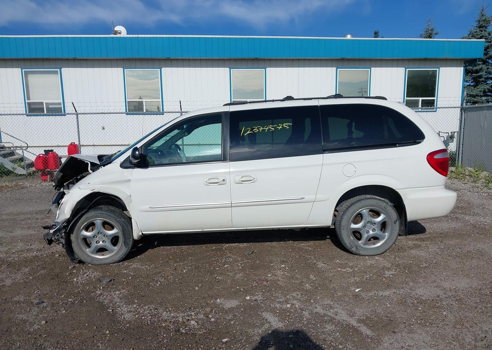 2002 DODGE GRAND CARAVAN ES