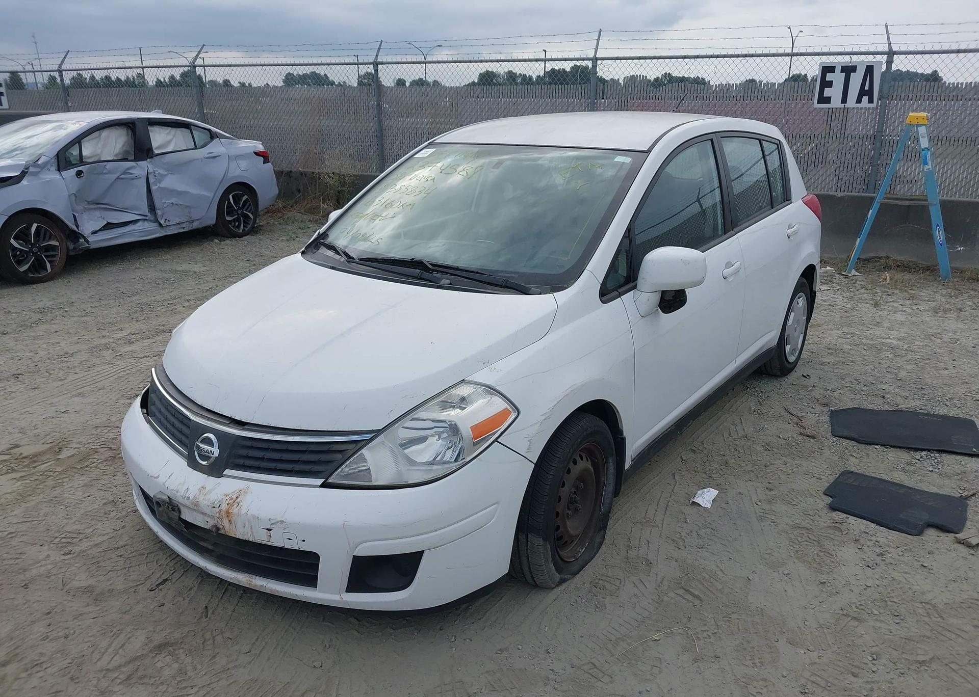 2008 NISSAN VERSA S