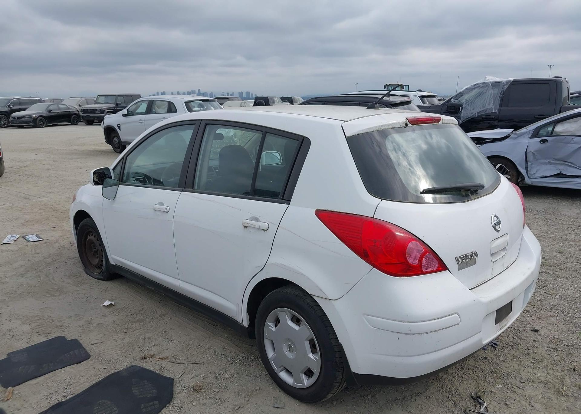 2008 NISSAN VERSA S