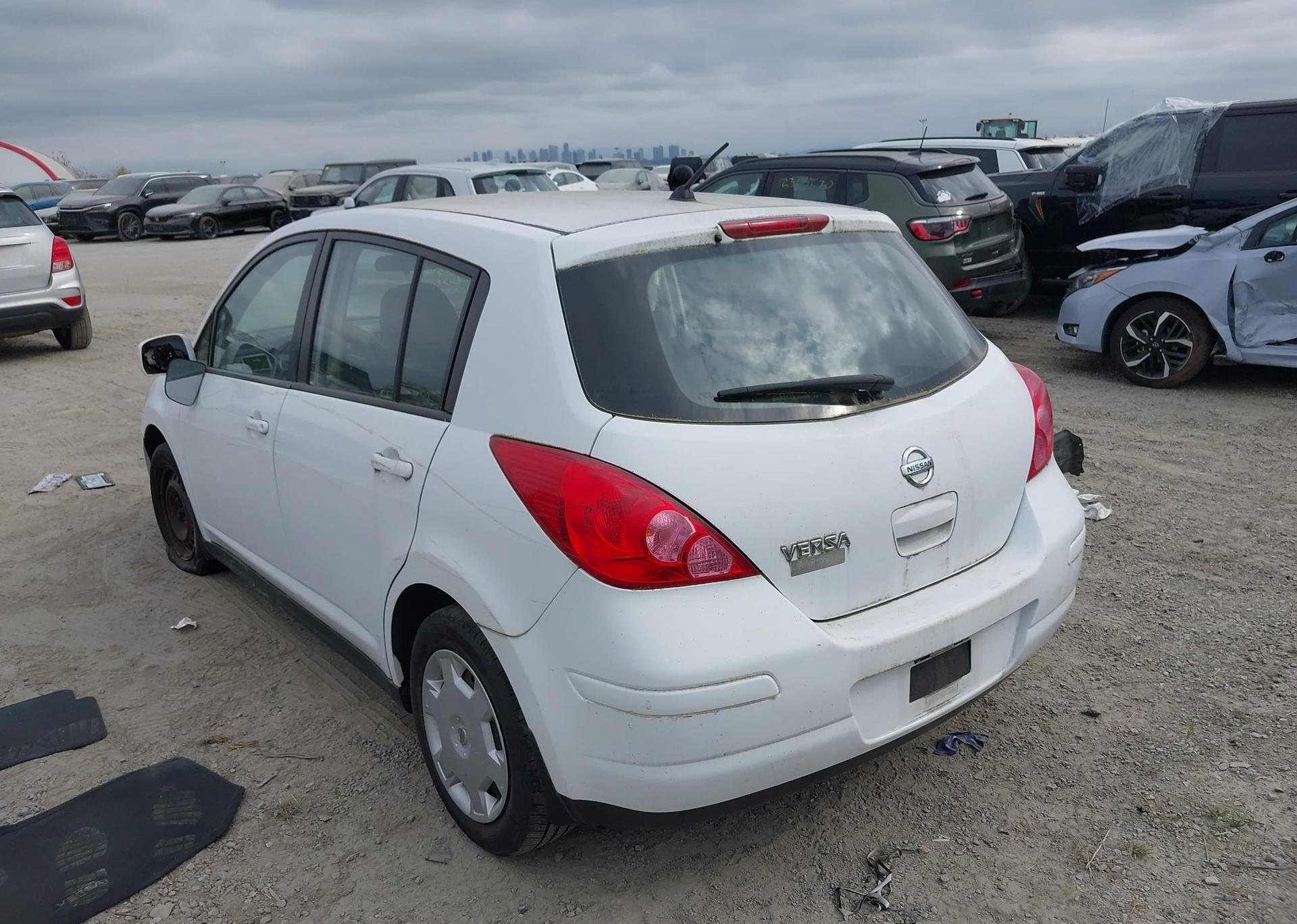 2008 NISSAN VERSA S