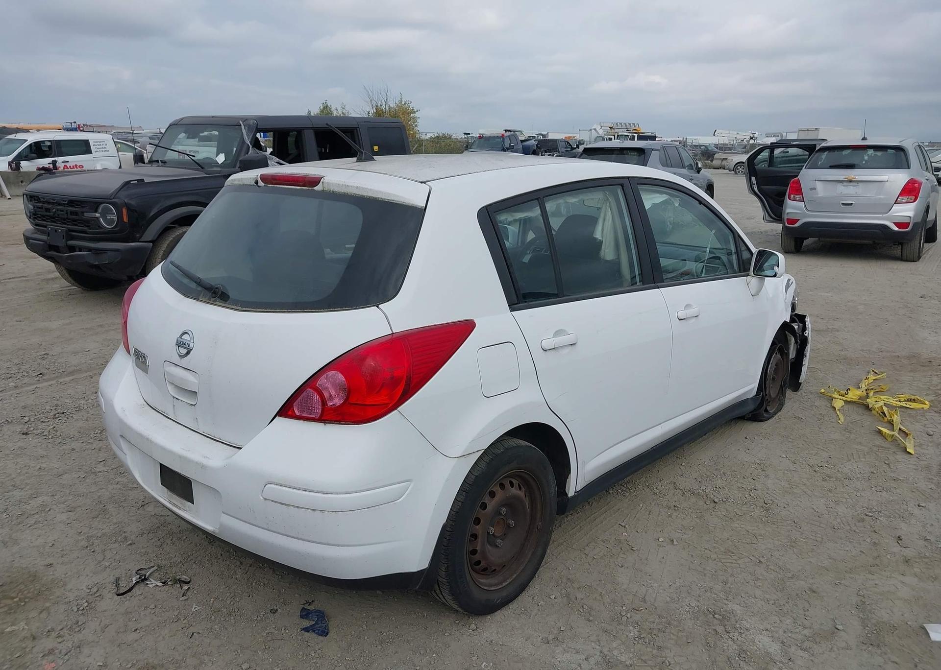 2008 NISSAN VERSA S