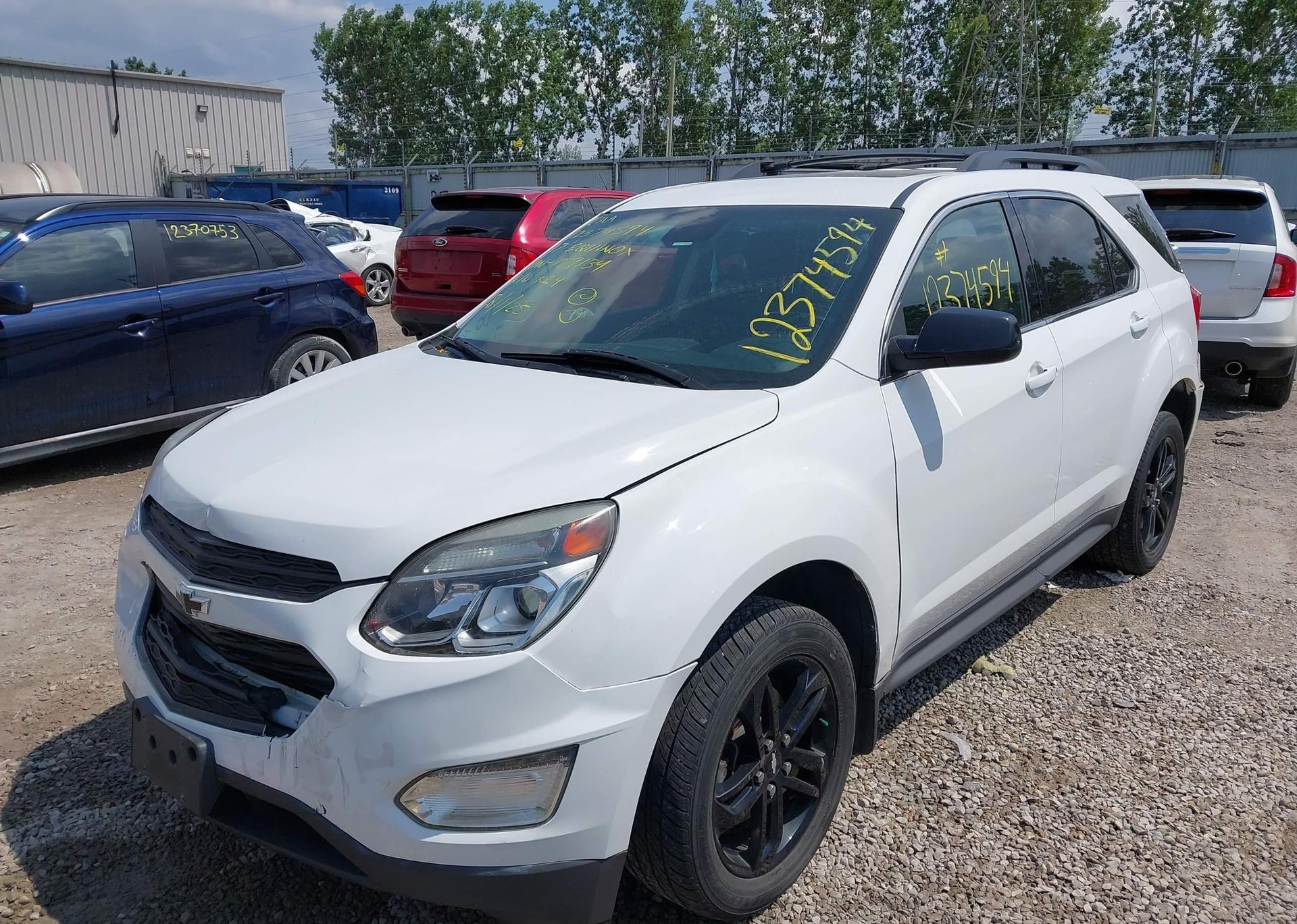 2017 CHEVROLET EQUINOX LT