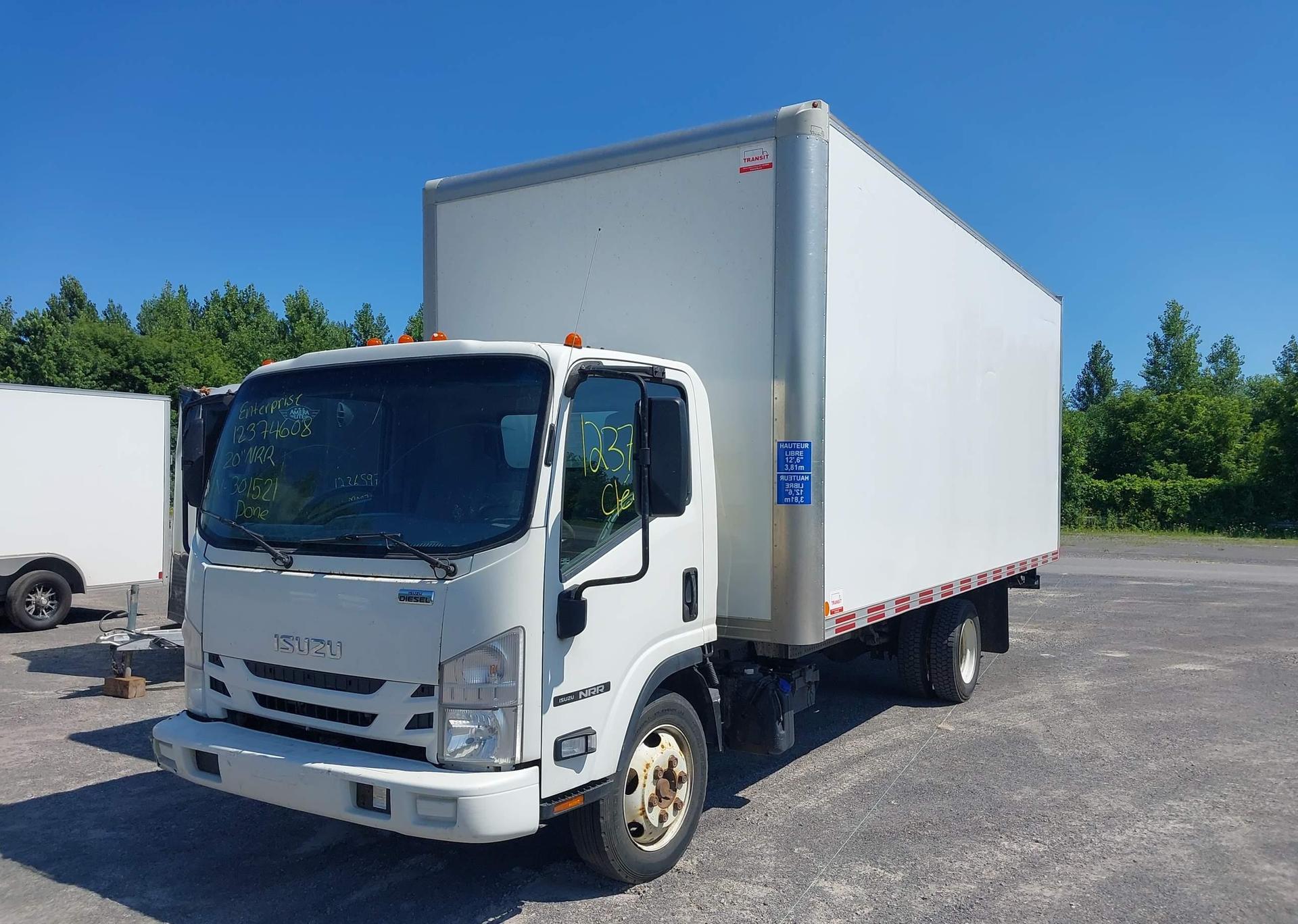 2020 ISUZU NRR