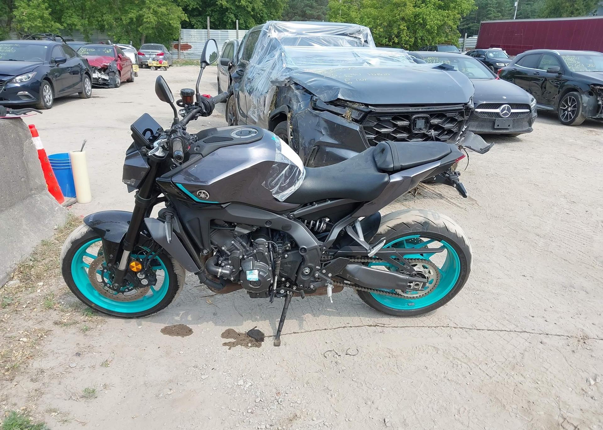 2024 YAMAHA MT09