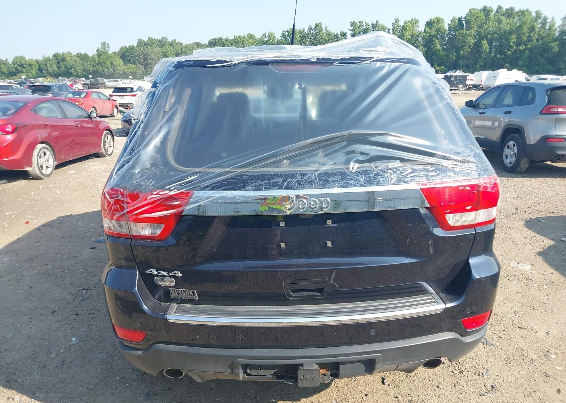 2011 JEEP GRAND CHEROKEE OVERLAND