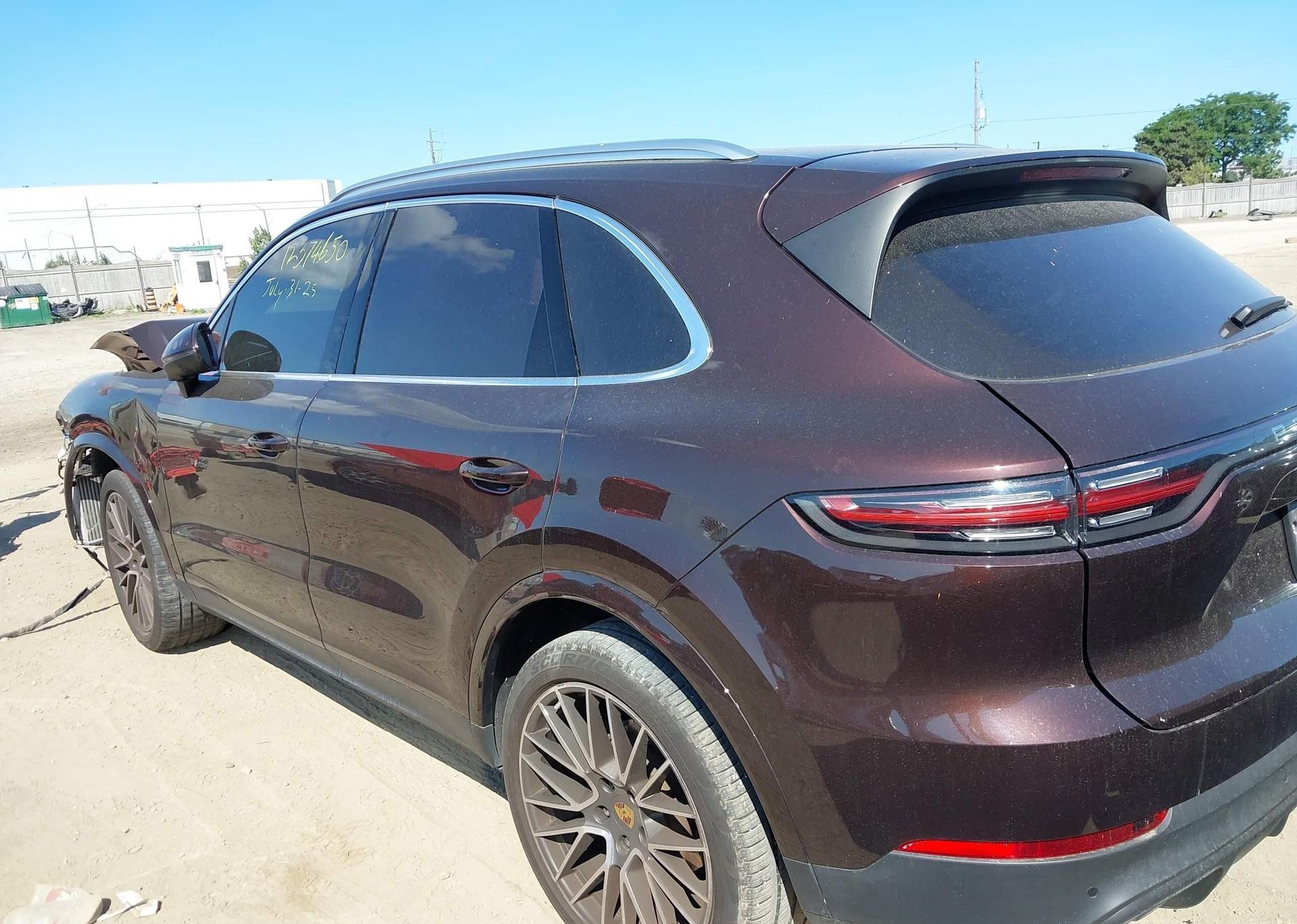 2020 PORSCHE CAYENNE S