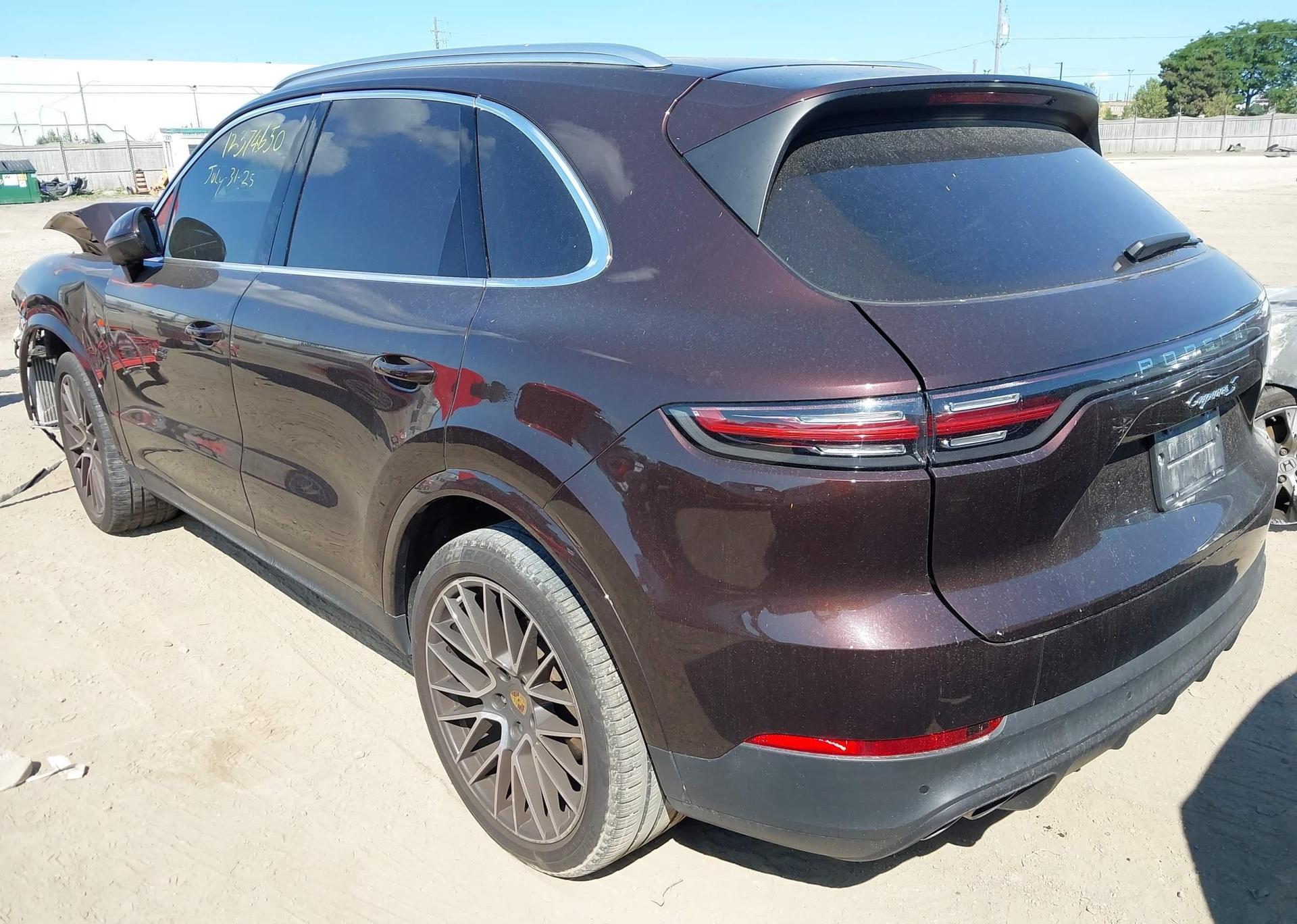 2020 PORSCHE CAYENNE S