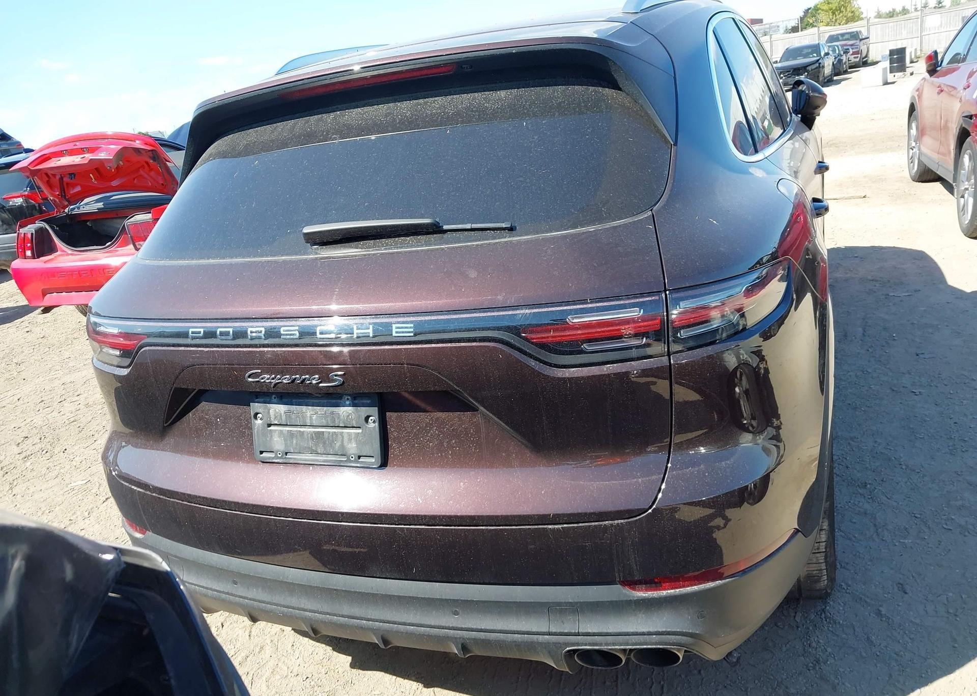 2020 PORSCHE CAYENNE S