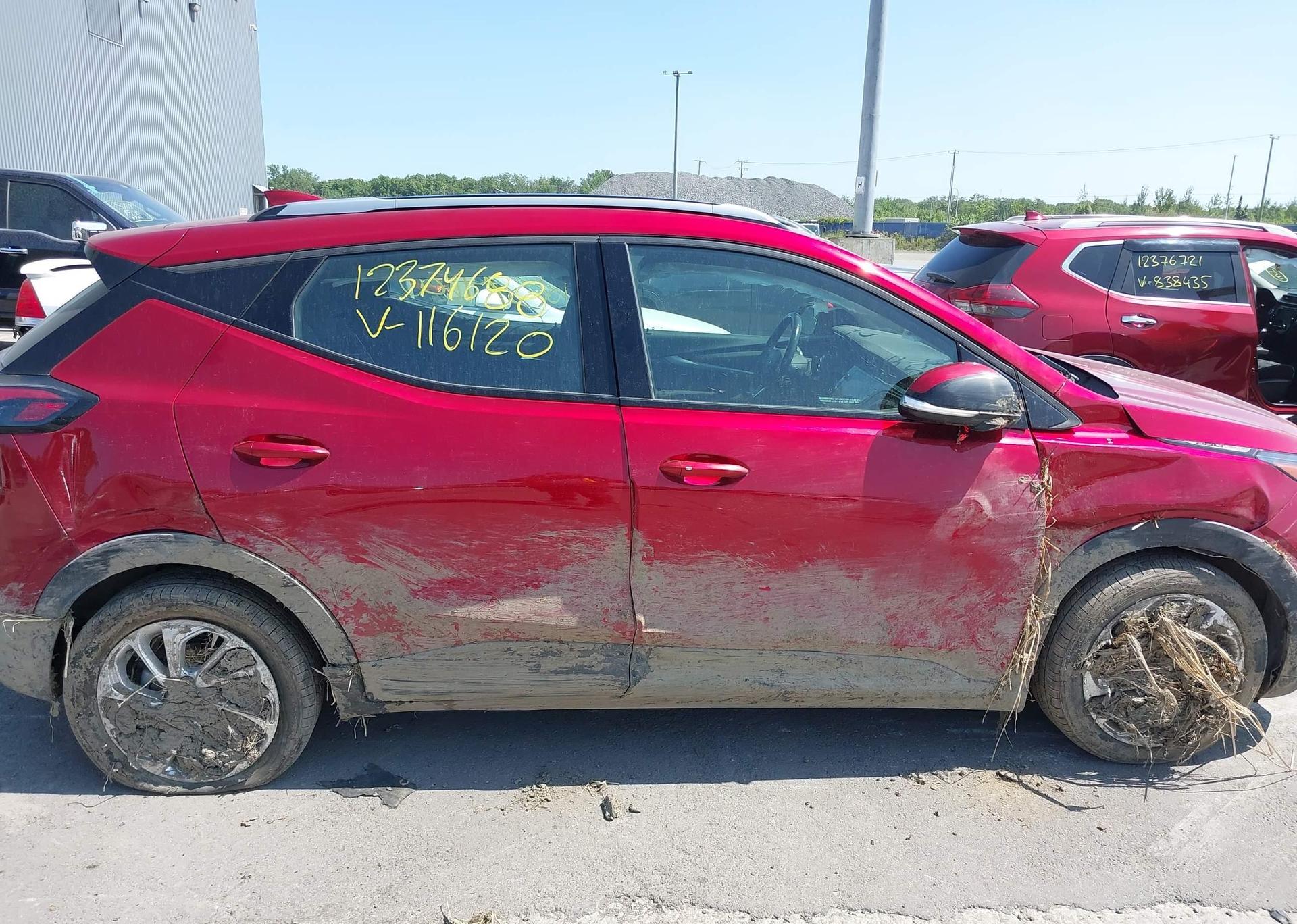 2023 CHEVROLET BOLT EUV LT