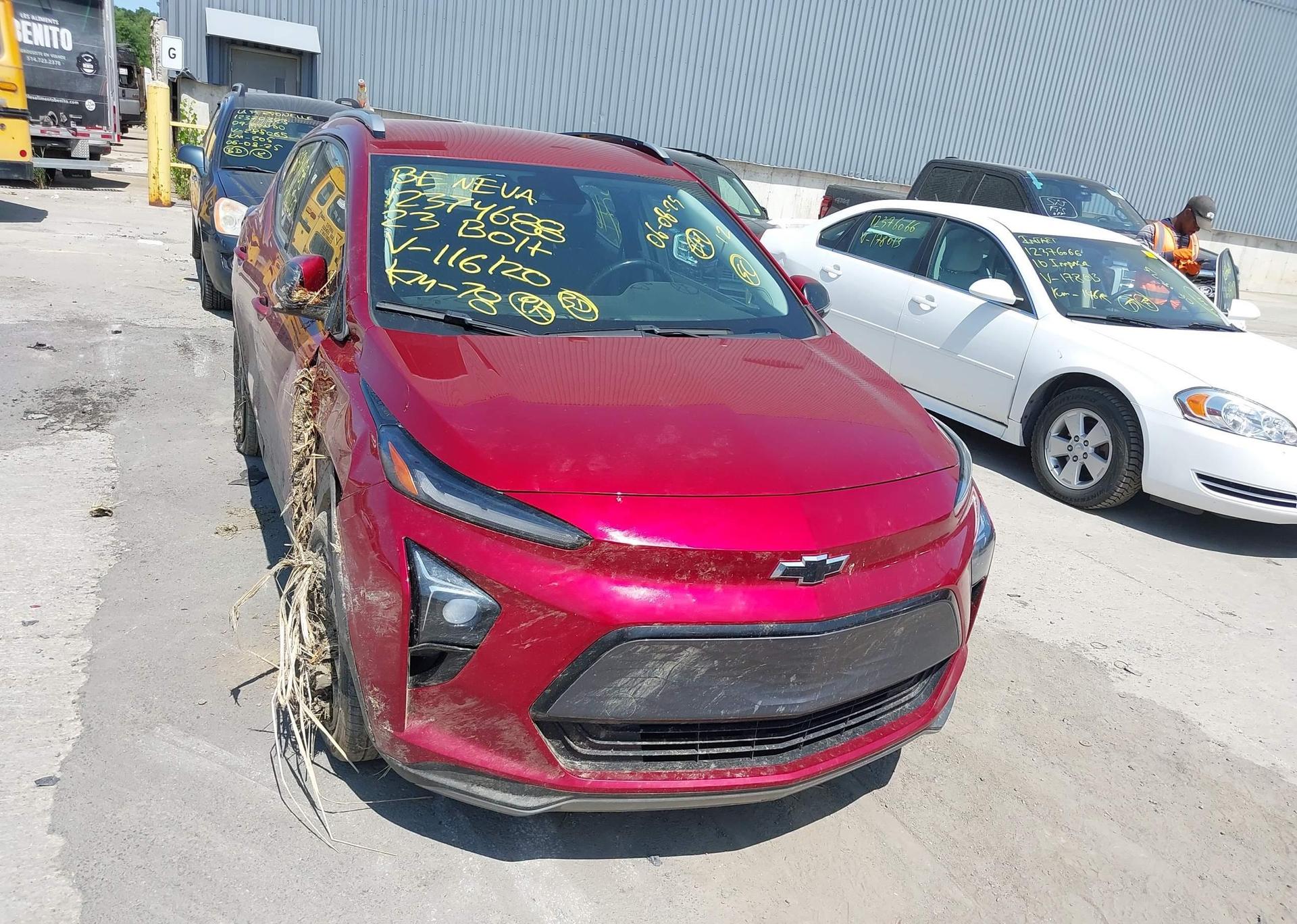 2023 CHEVROLET BOLT EUV LT
