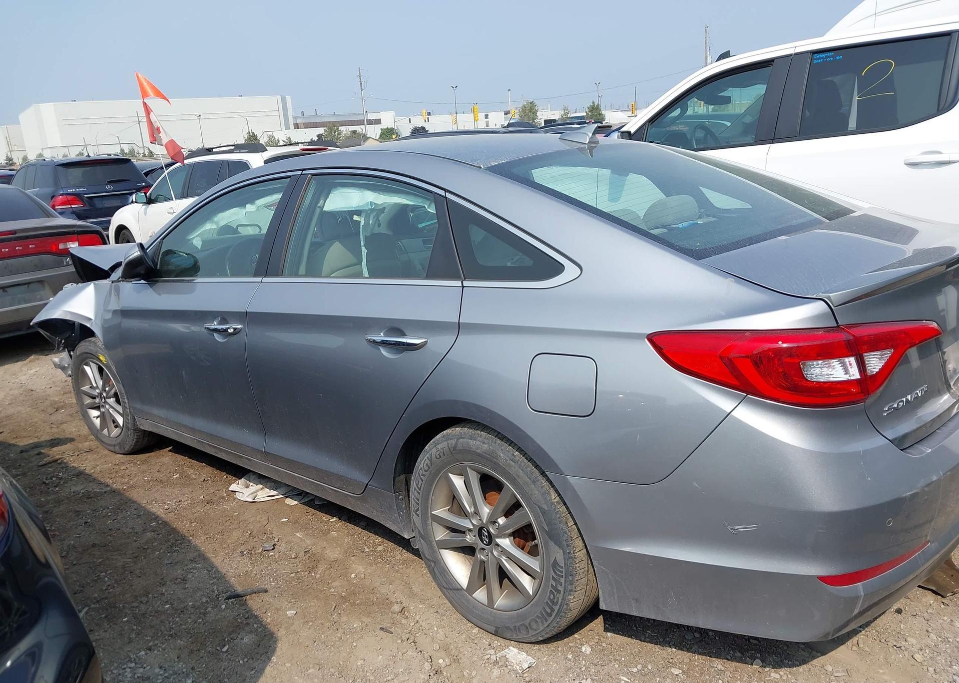 2015 HYUNDAI SONATA SE