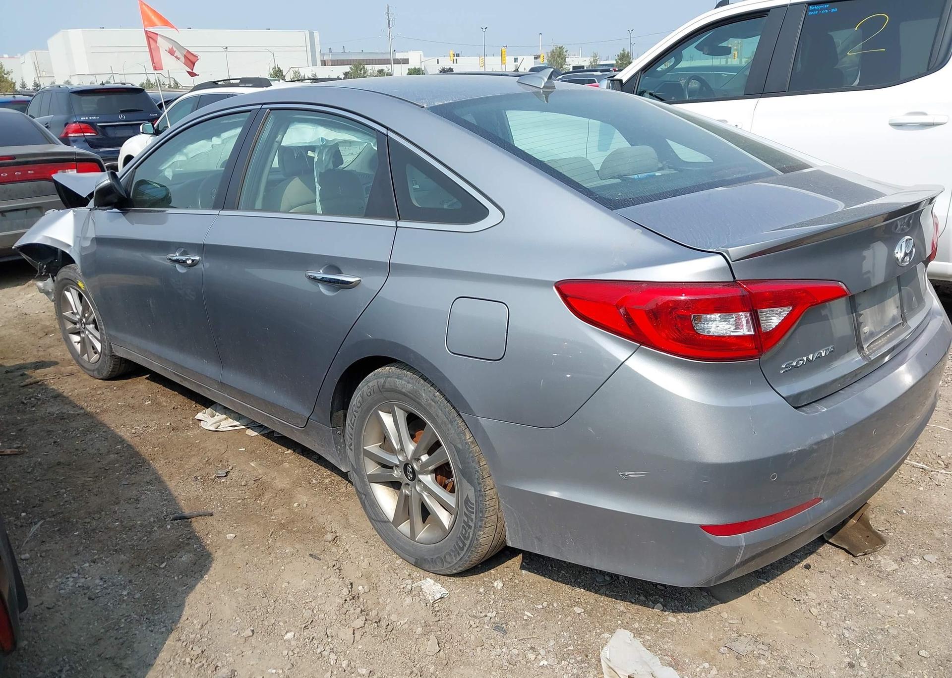 2015 HYUNDAI SONATA SE