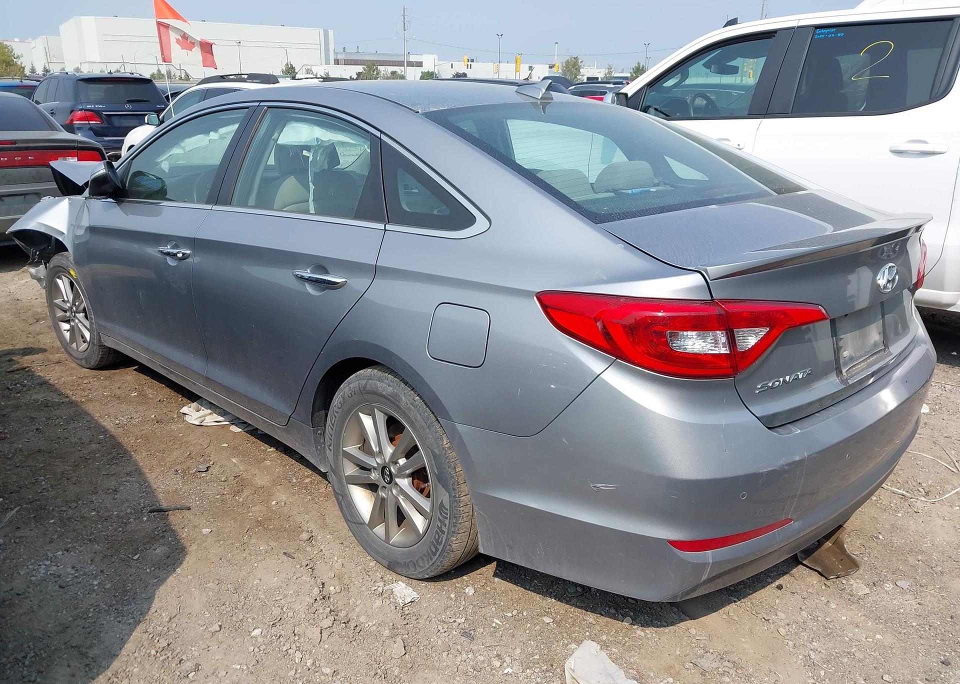 2015 HYUNDAI SONATA SE