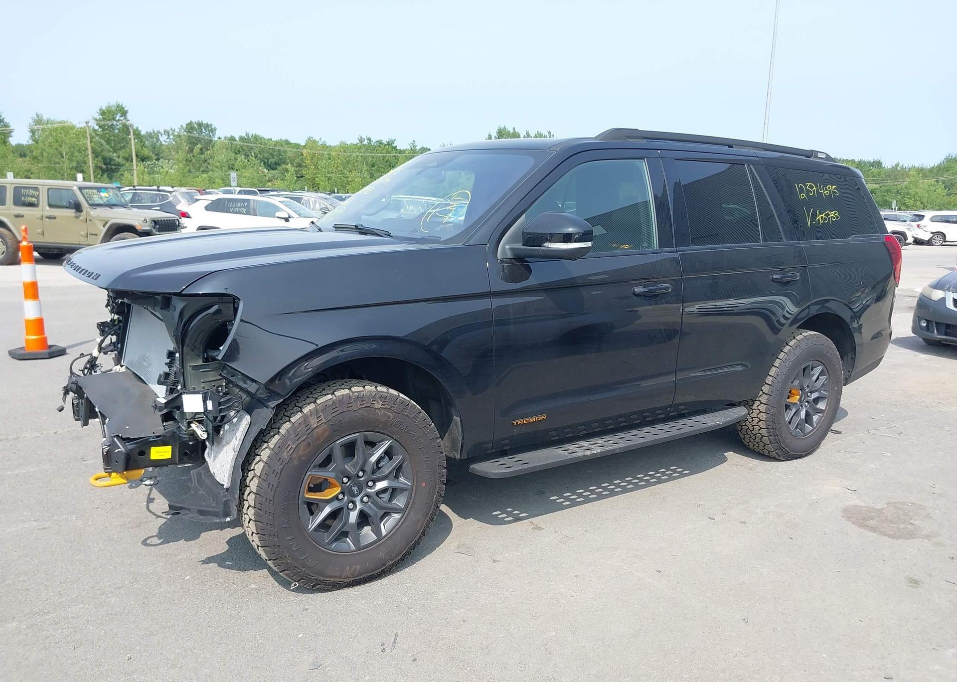 2025 FORD EXPEDITION TREMOR