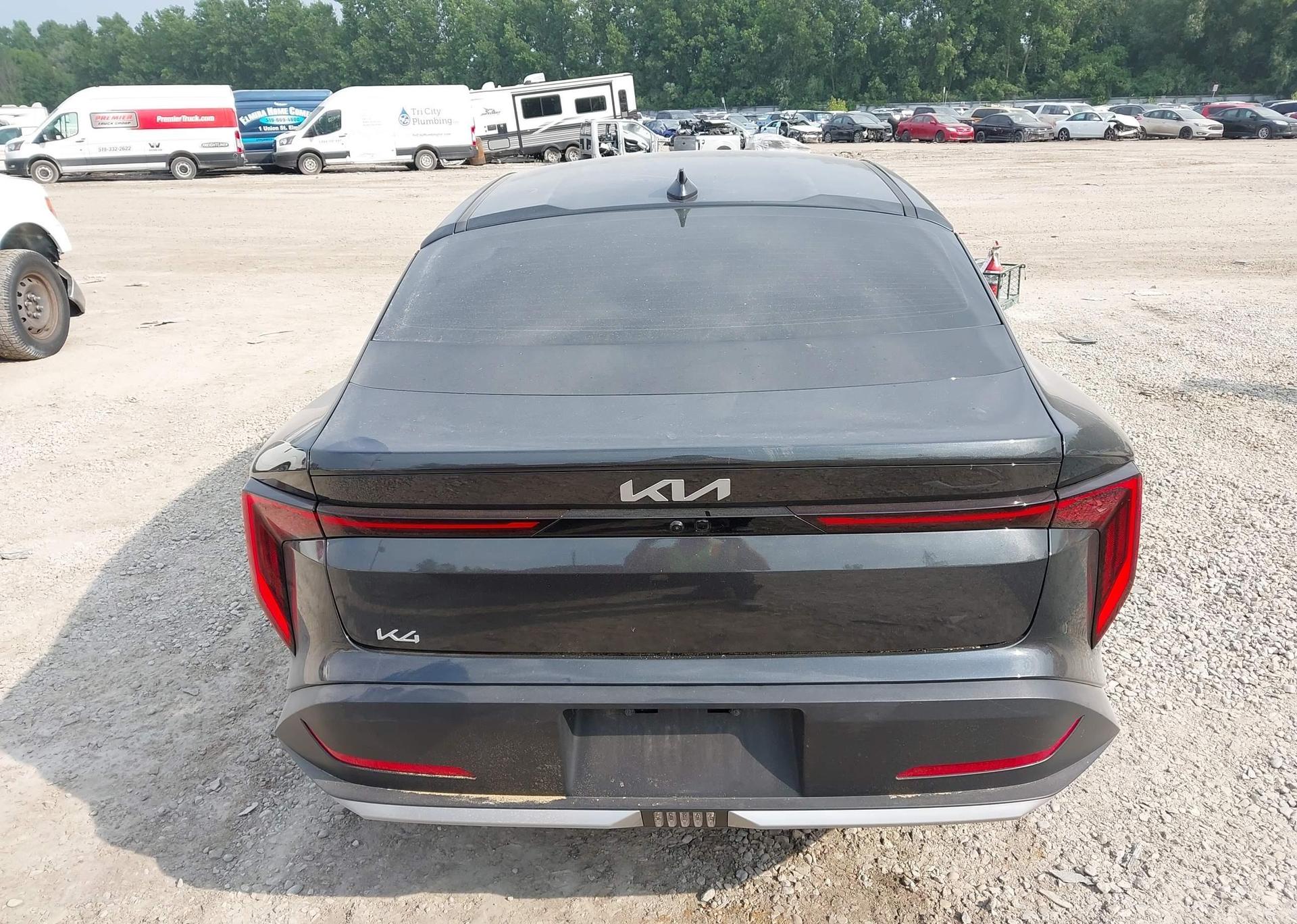 2025 KIA K4 EX