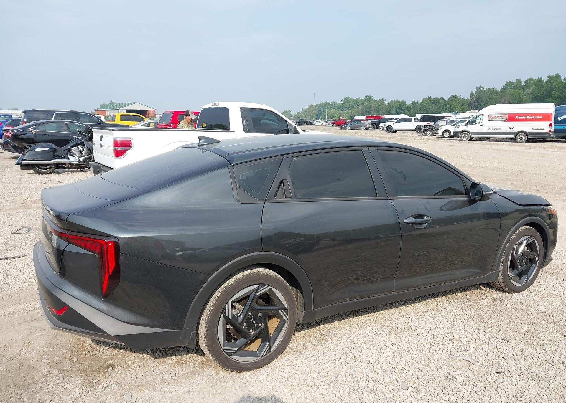 2025 KIA K4 EX