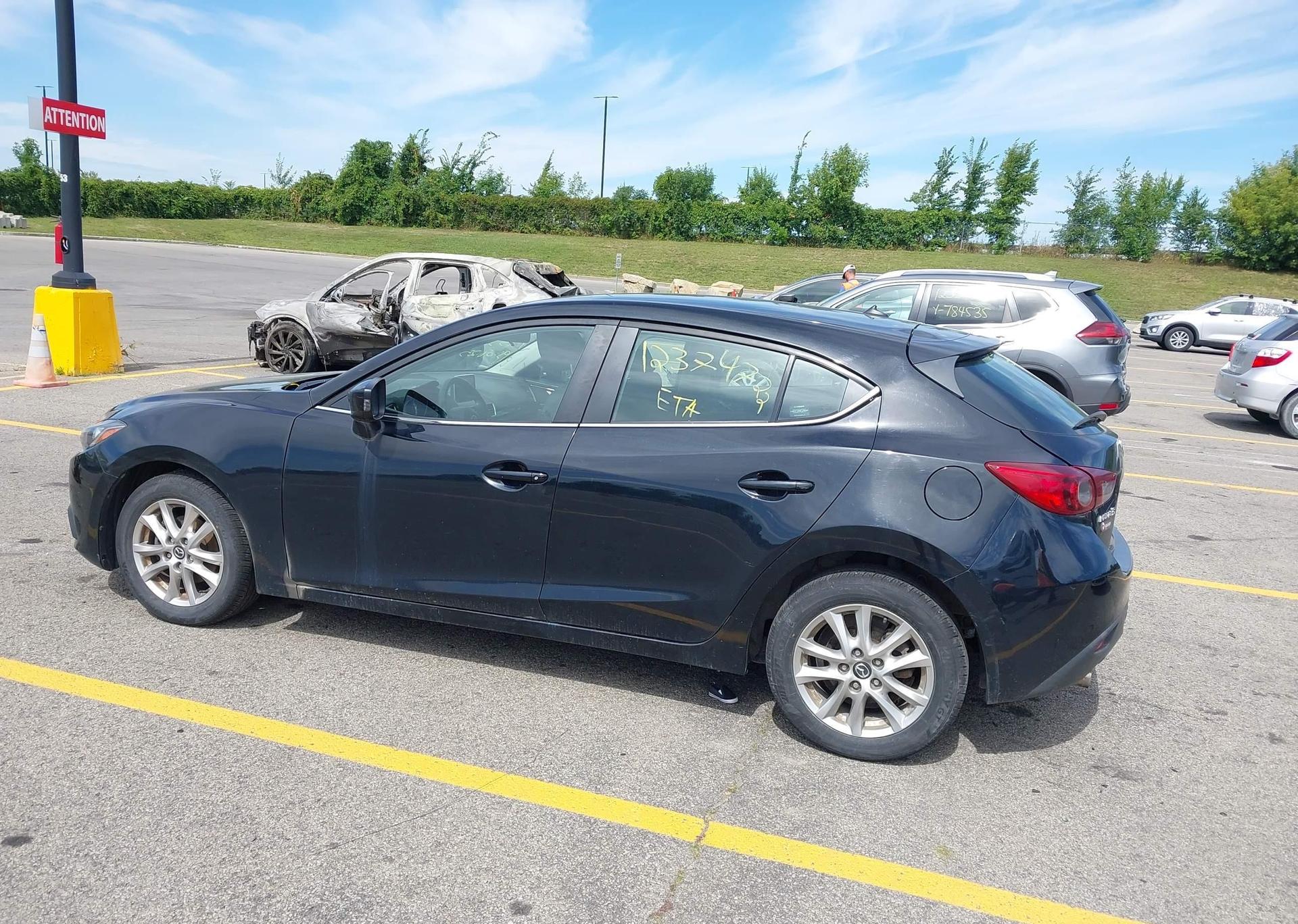 2015 MAZDA 3 TOURING