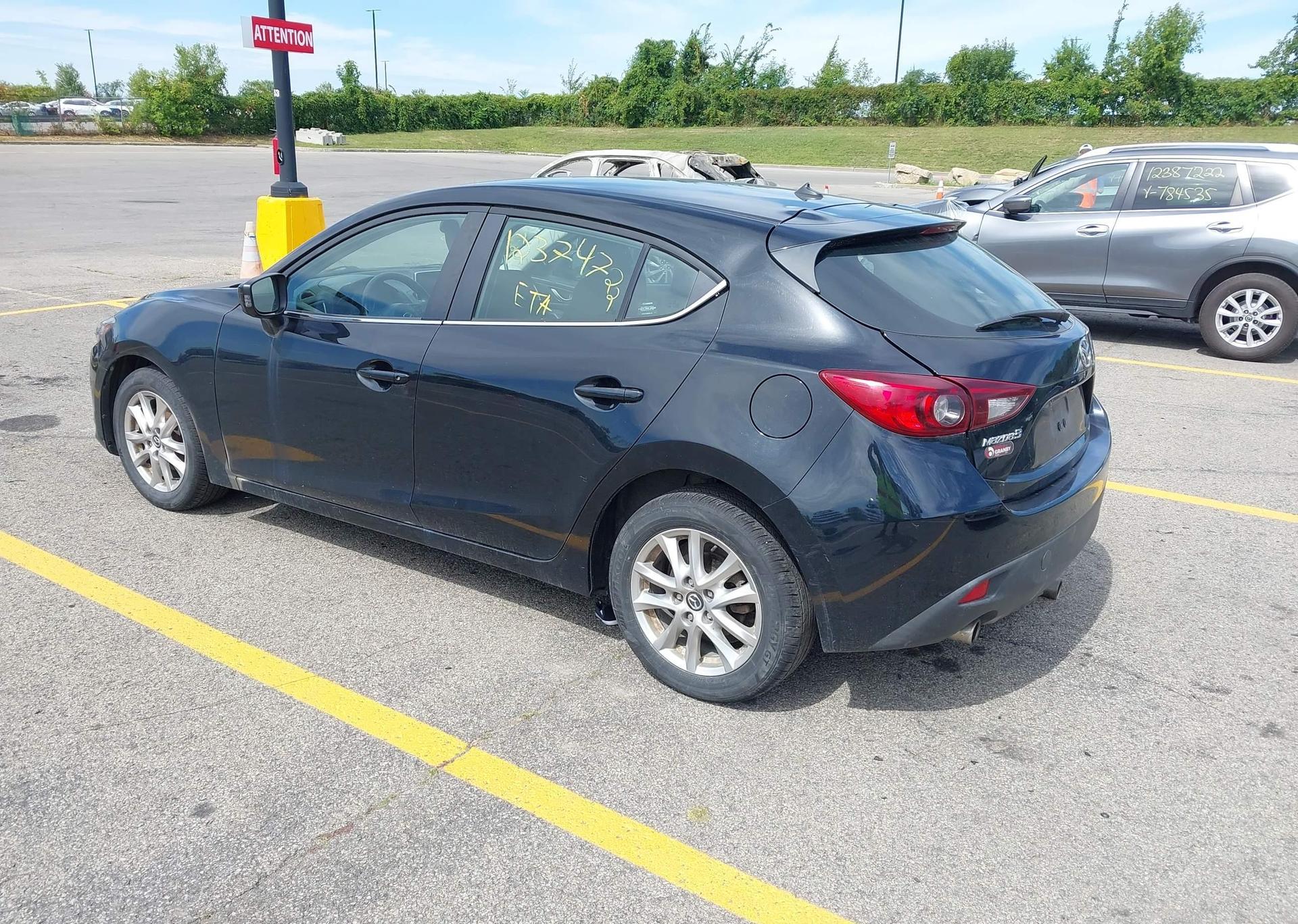 2015 MAZDA 3 TOURING