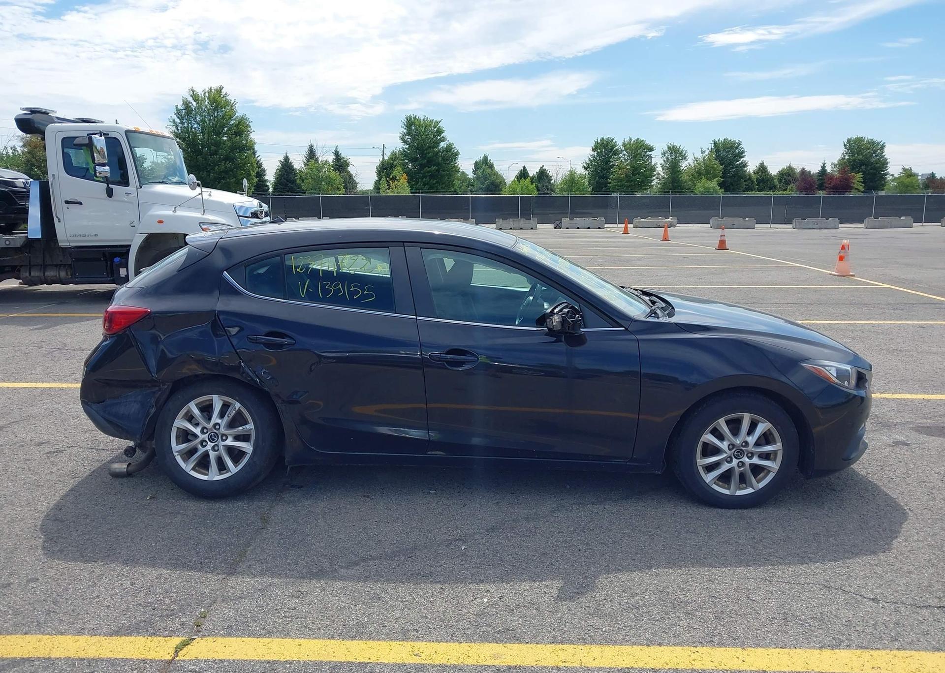 2015 MAZDA 3 TOURING