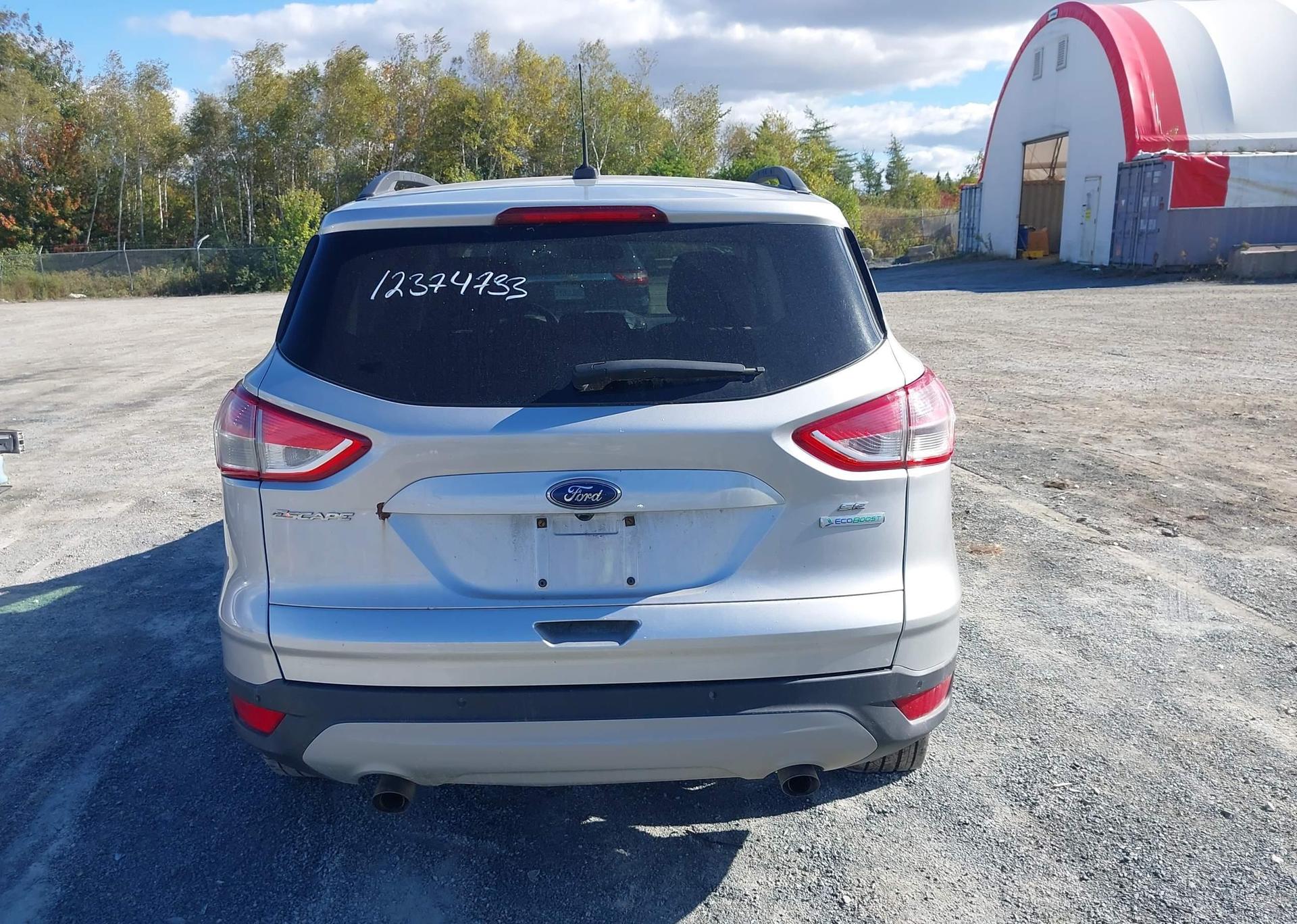 2015 FORD ESCAPE SE