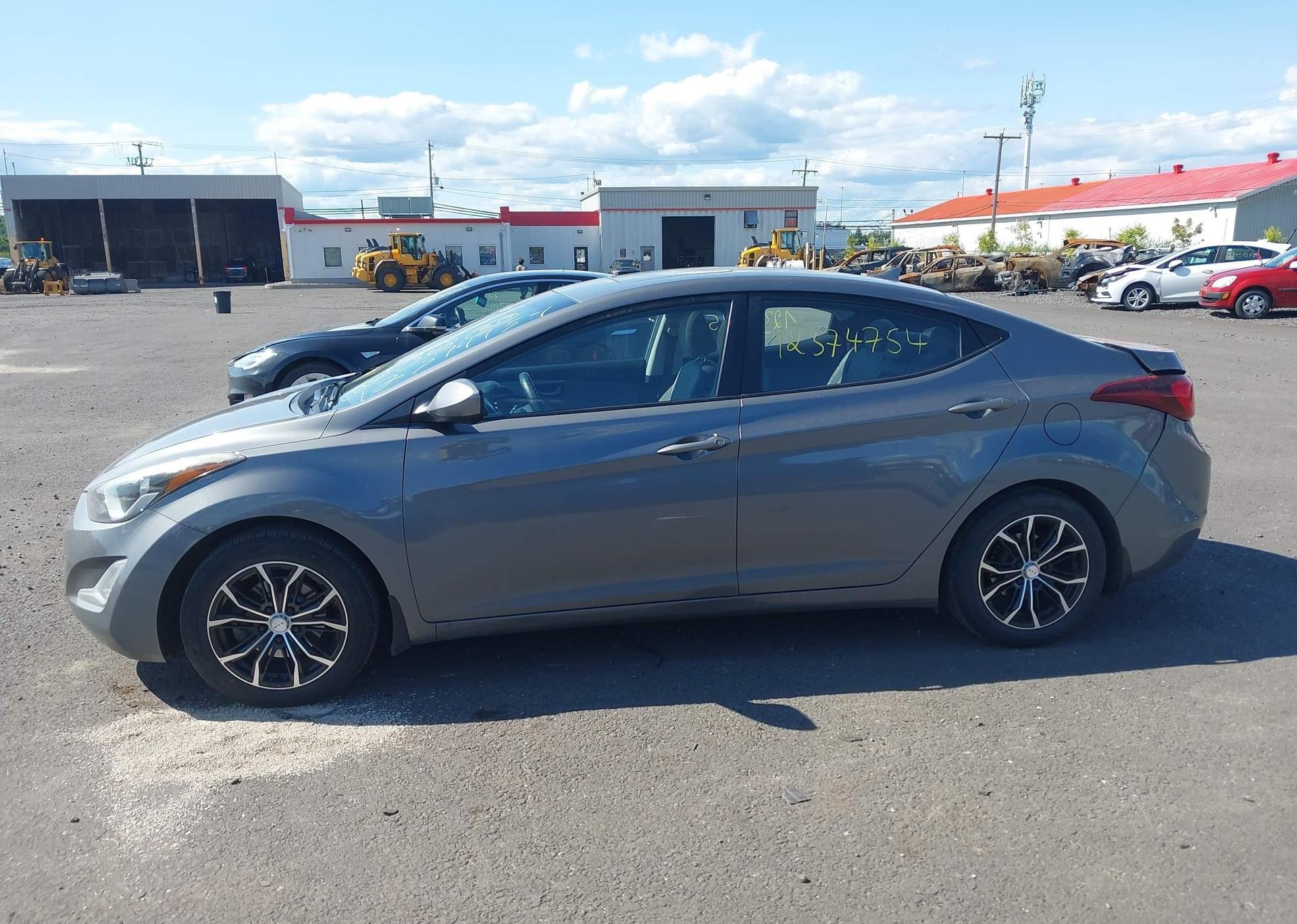2014 HYUNDAI ELANTRA GLS