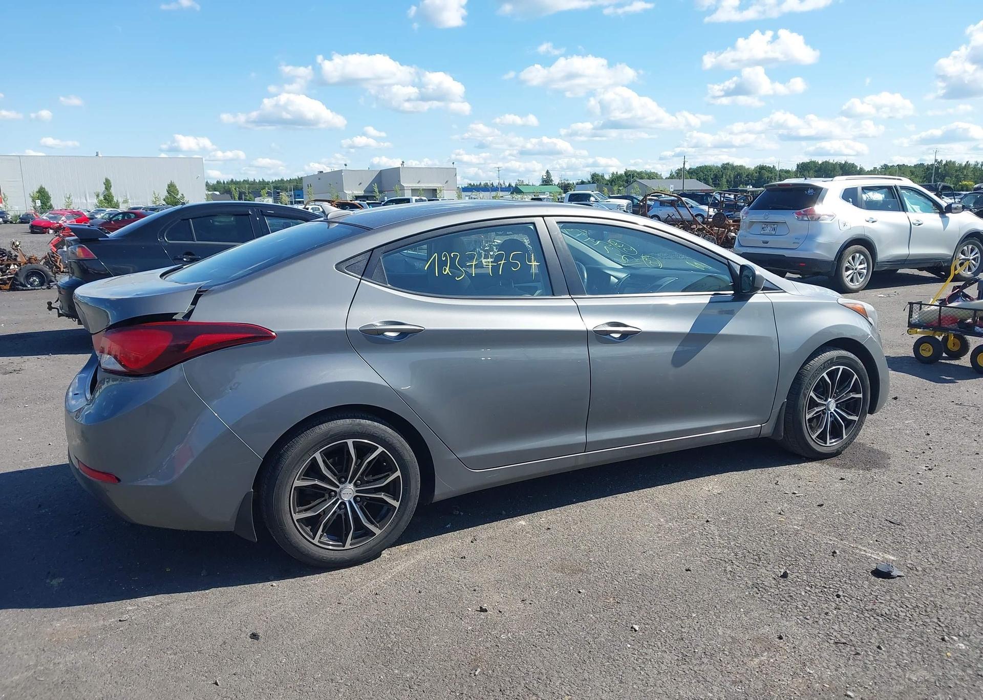 2014 HYUNDAI ELANTRA GLS