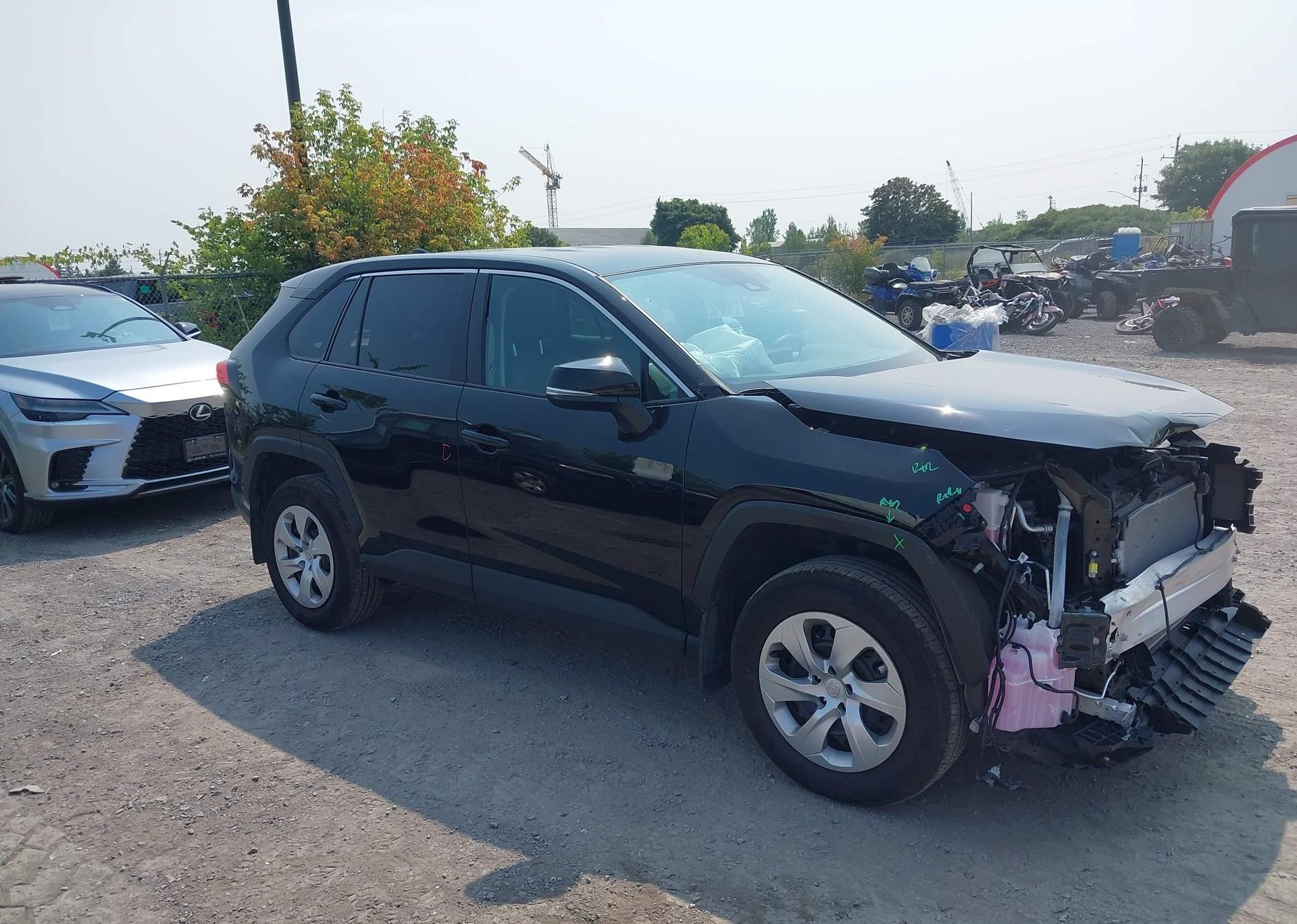 2022 TOYOTA RAV4 LE