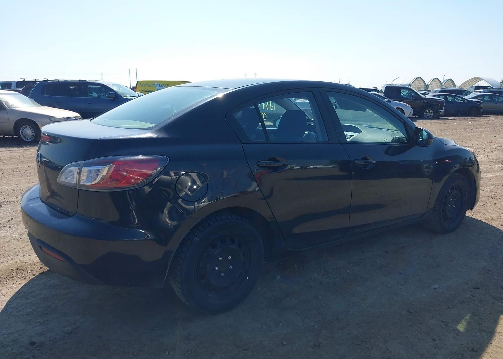 2011 MAZDA MAZDA3 GX