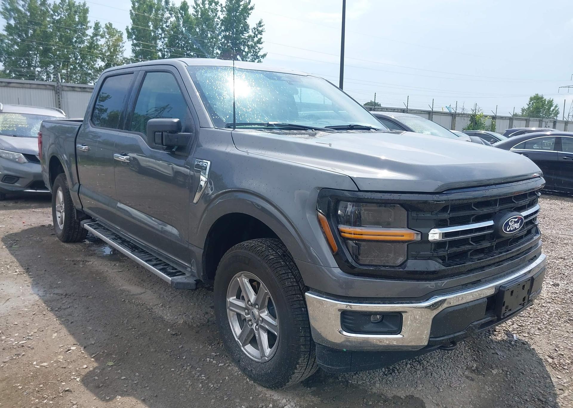 2025 FORD F150 XLT