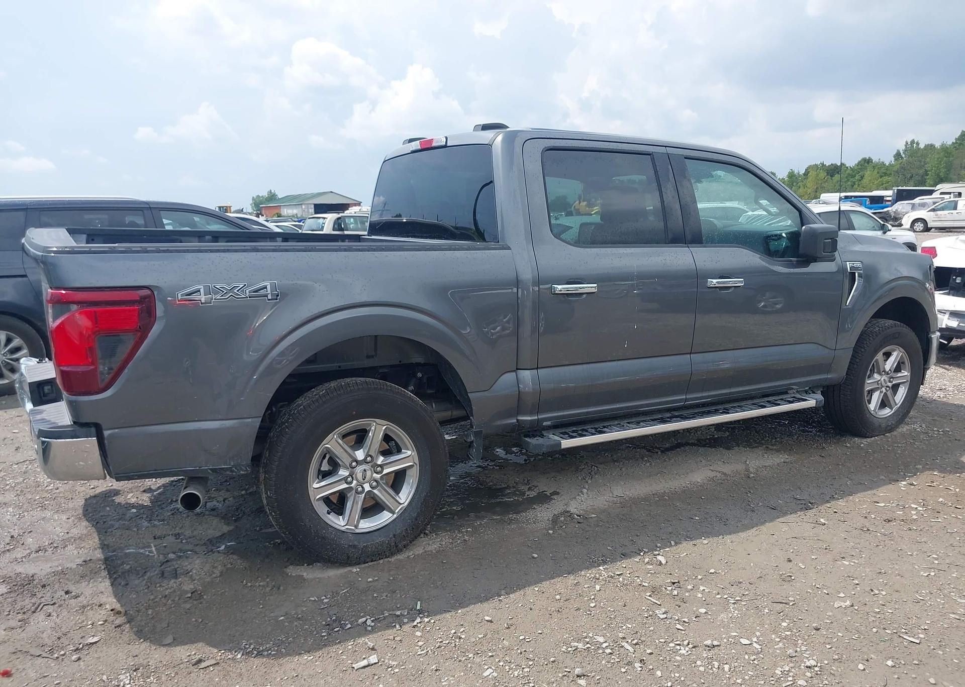 2025 FORD F150 XLT