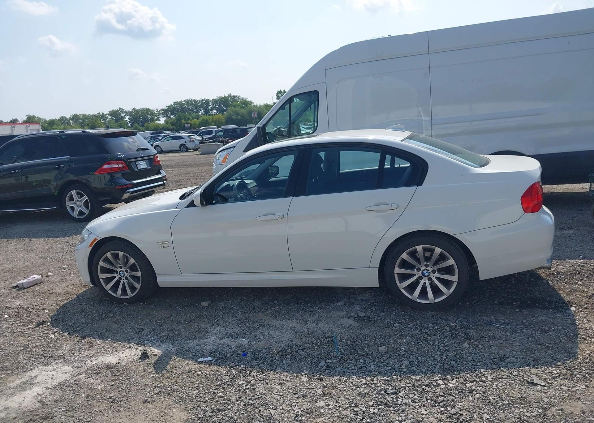 2011 BMW 328 XI